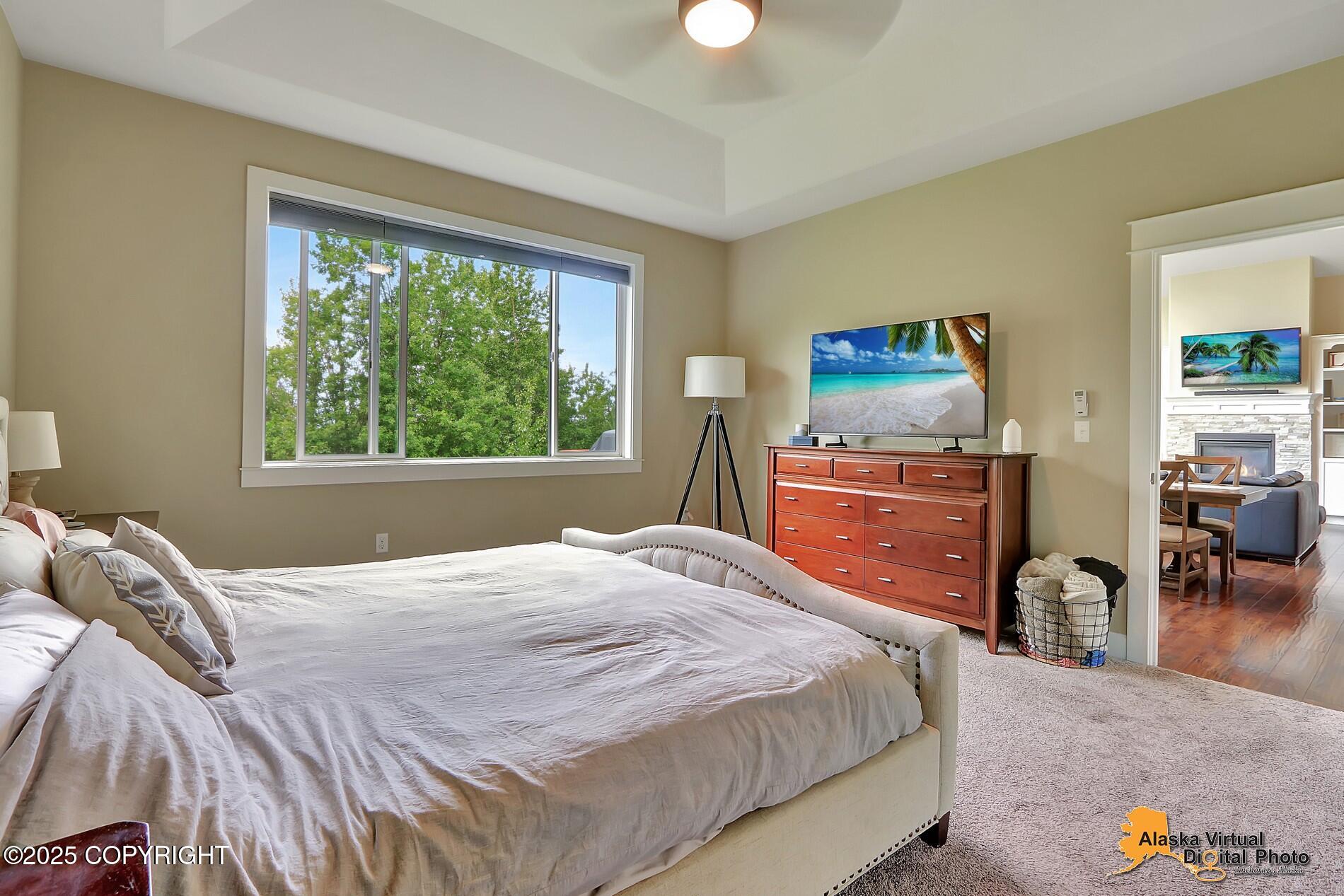 11824 Laurie Circle