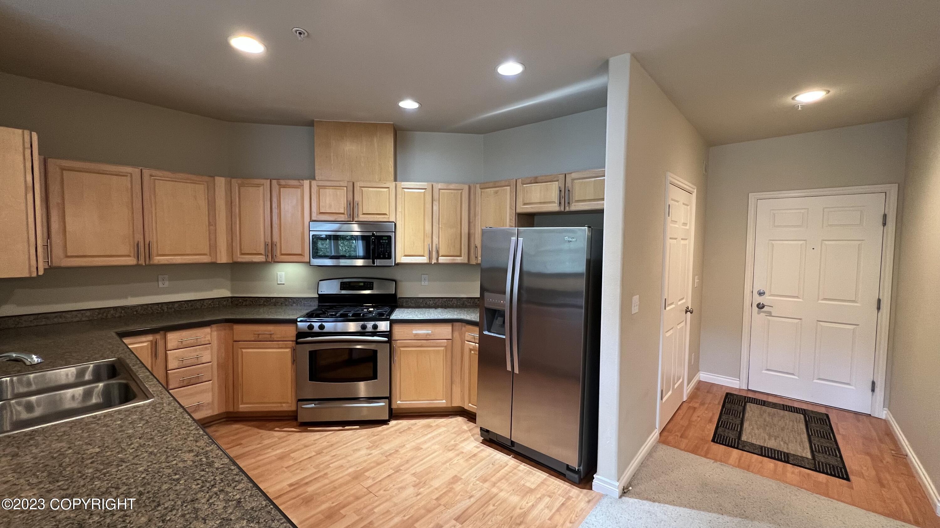 222 E 7th Avenue # 102 Unit: #102