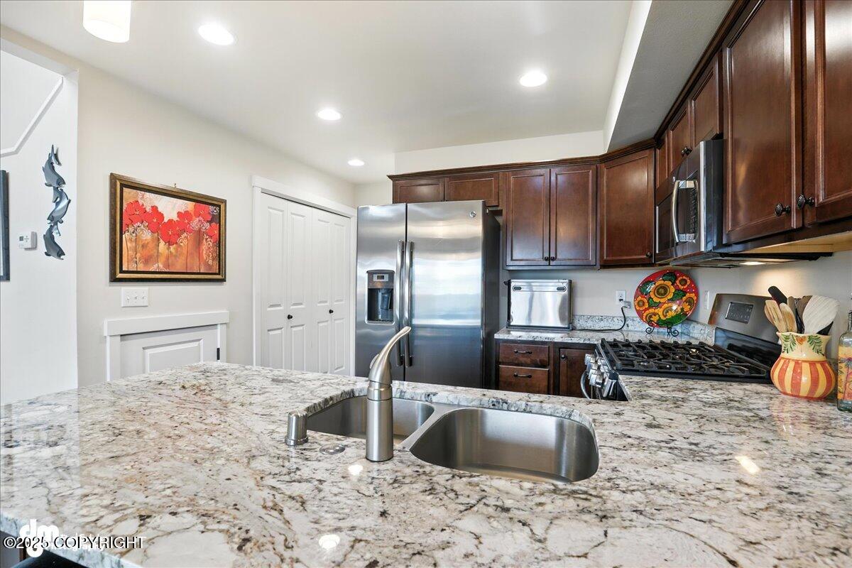 339 Skwentna Drive # 24 Unit: #24