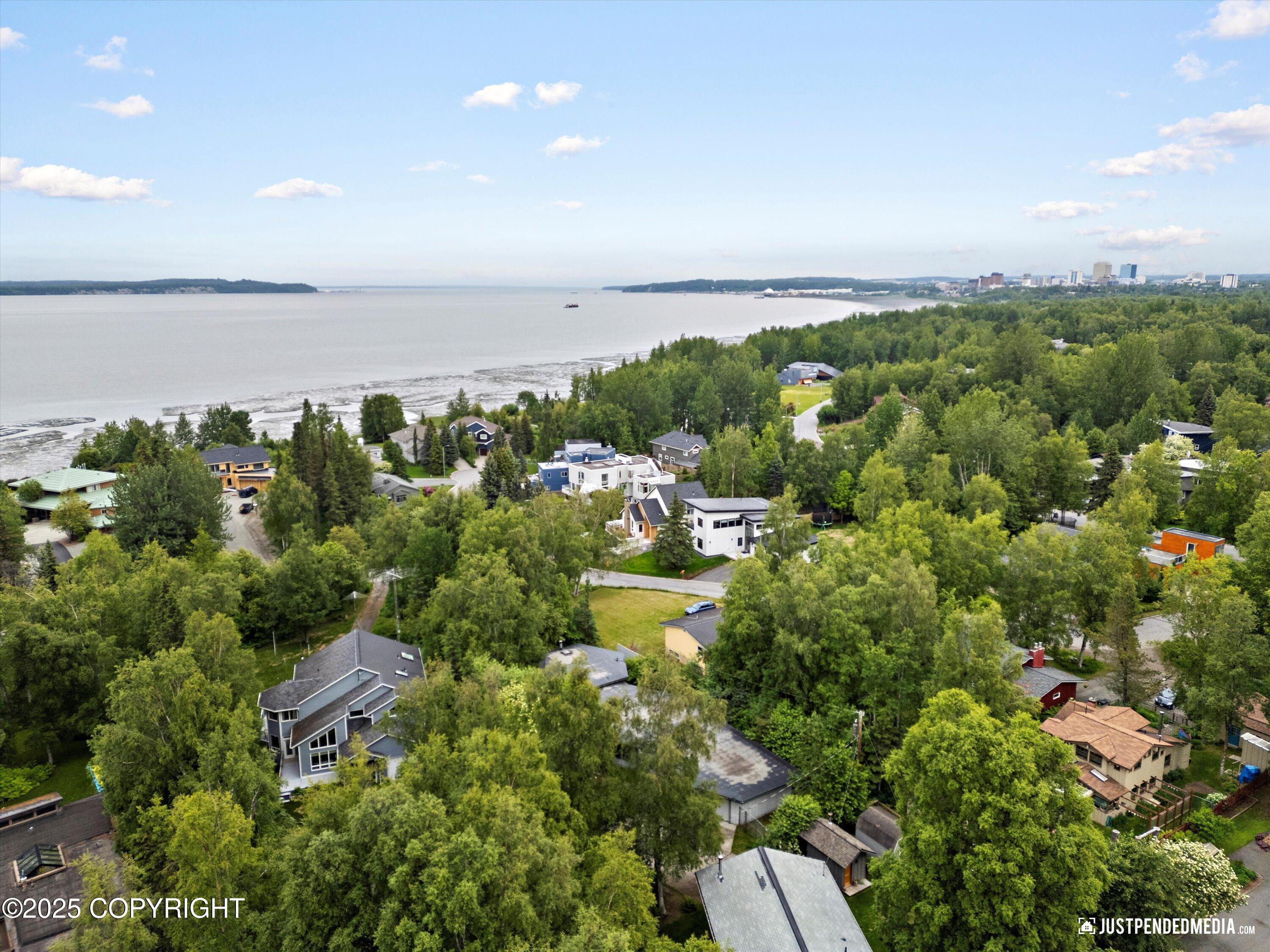 3809 Katmai Circle
