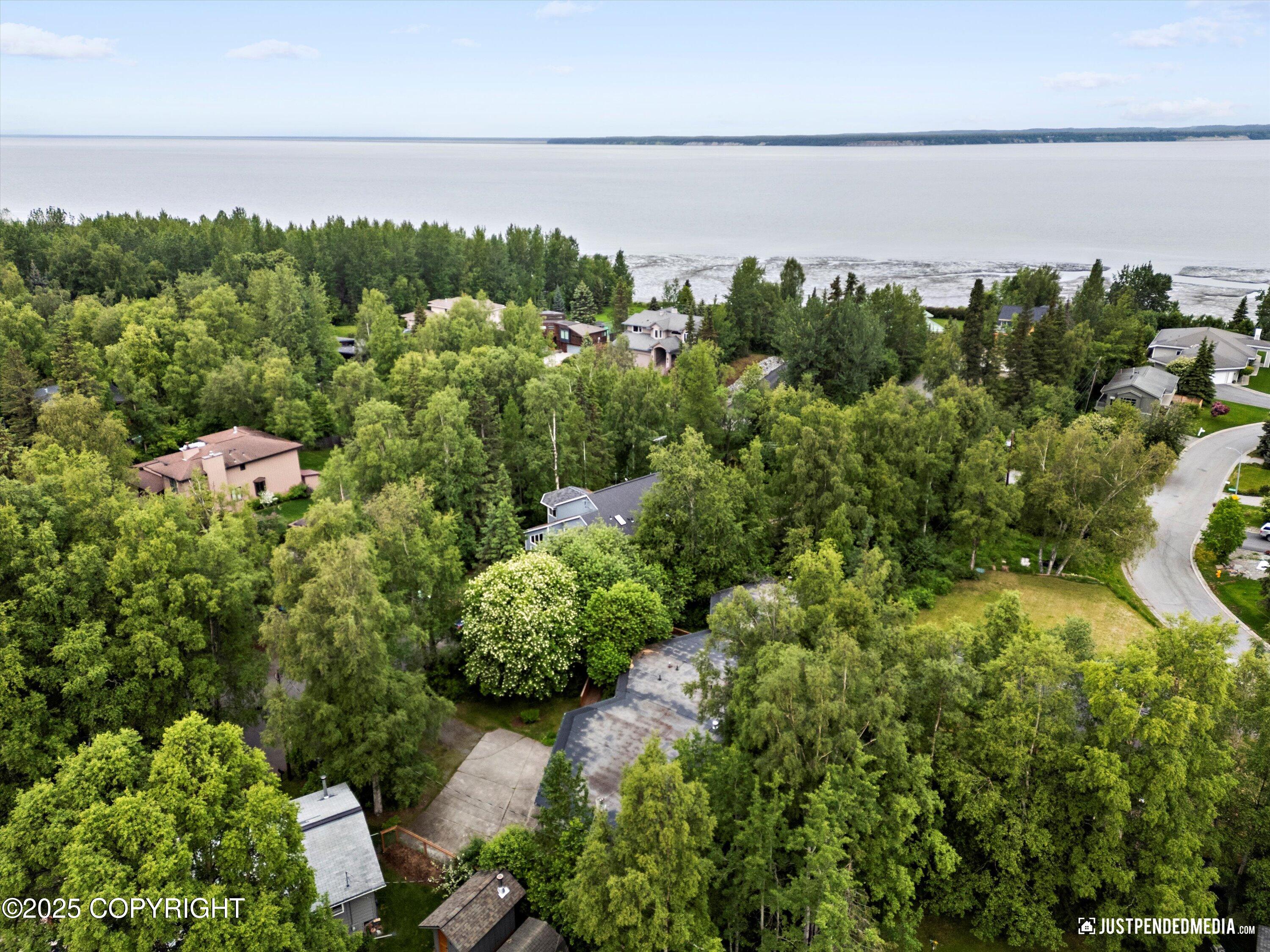 3809 Katmai Circle