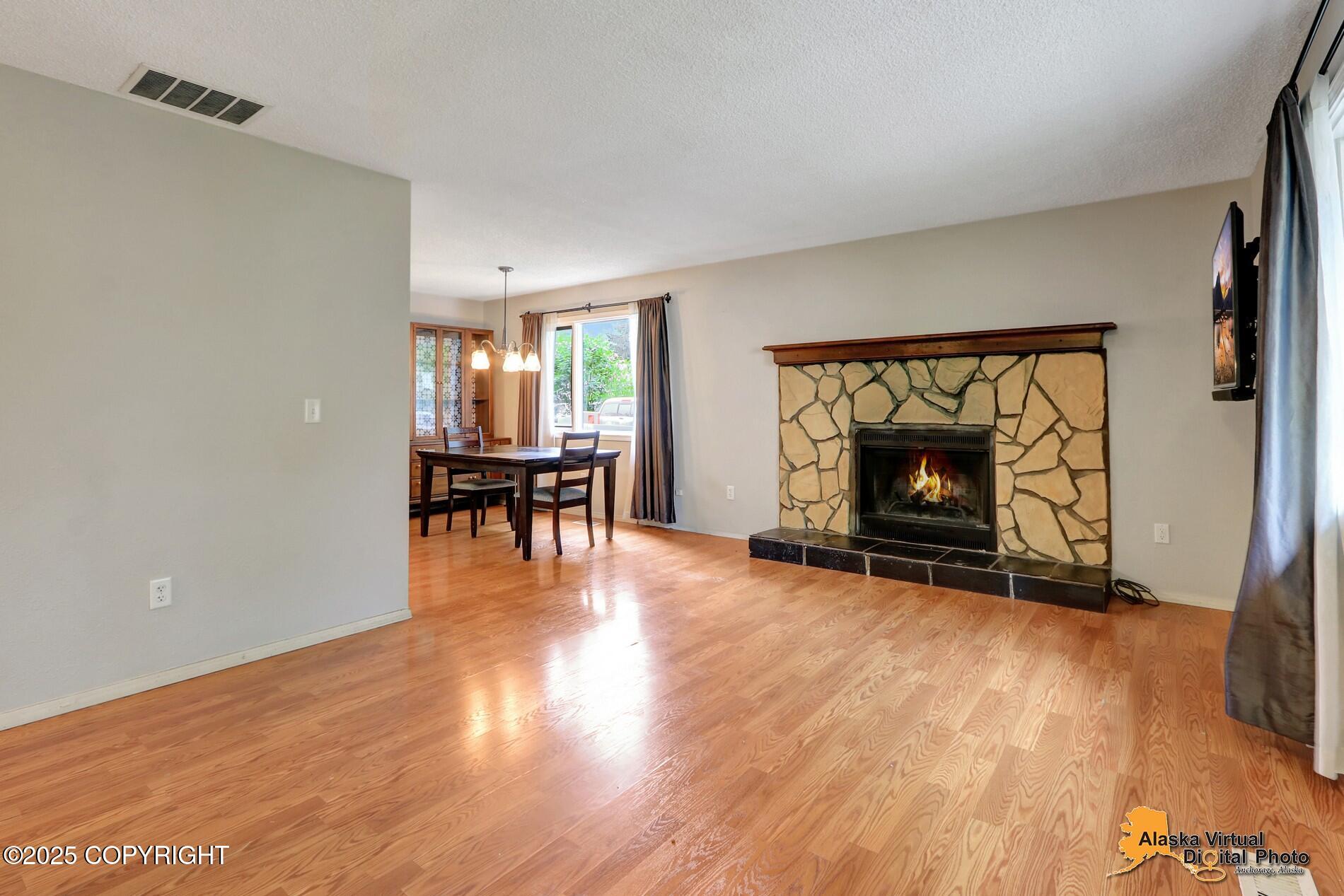 3621 Cloudberry Circle