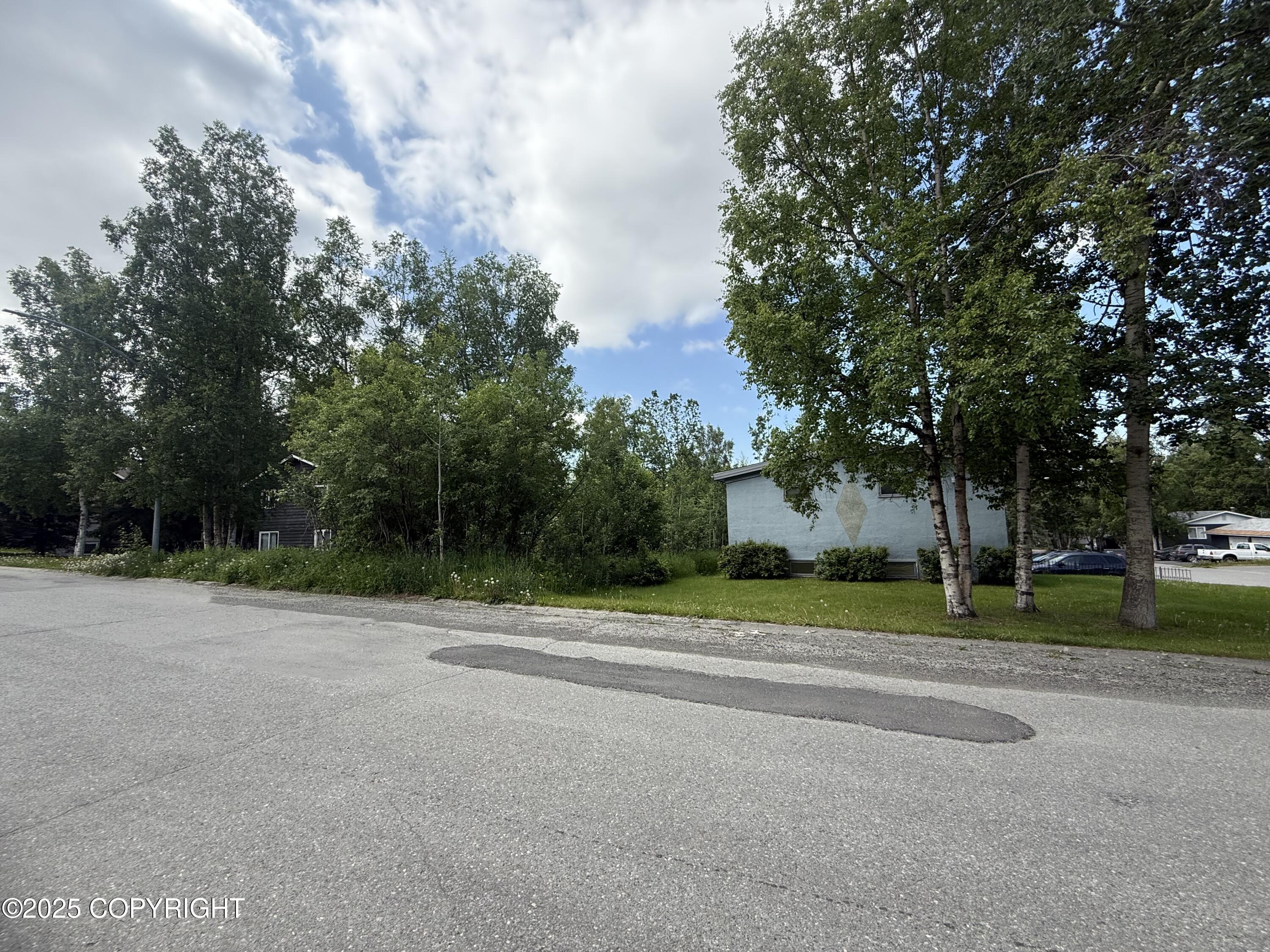 3910 Lynn Drive