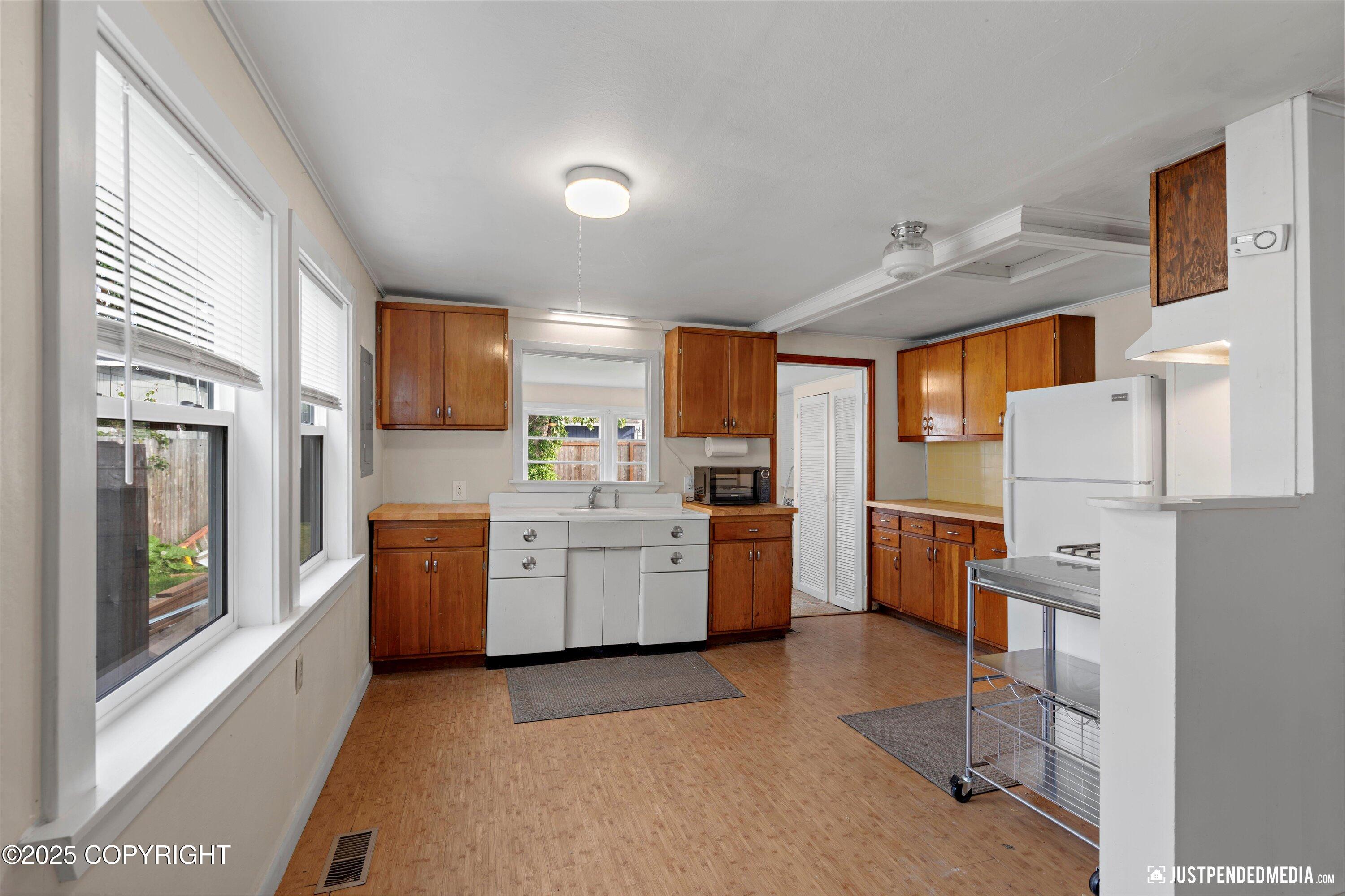 1801 Cleveland Avenue