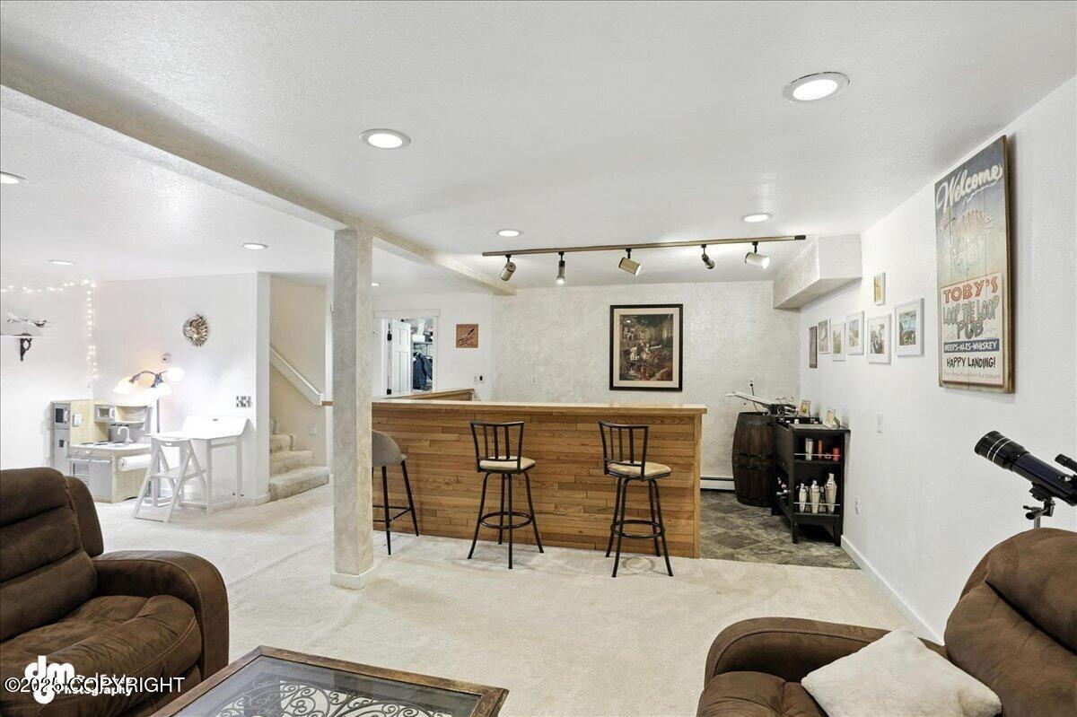 6622 Lakeway Drive