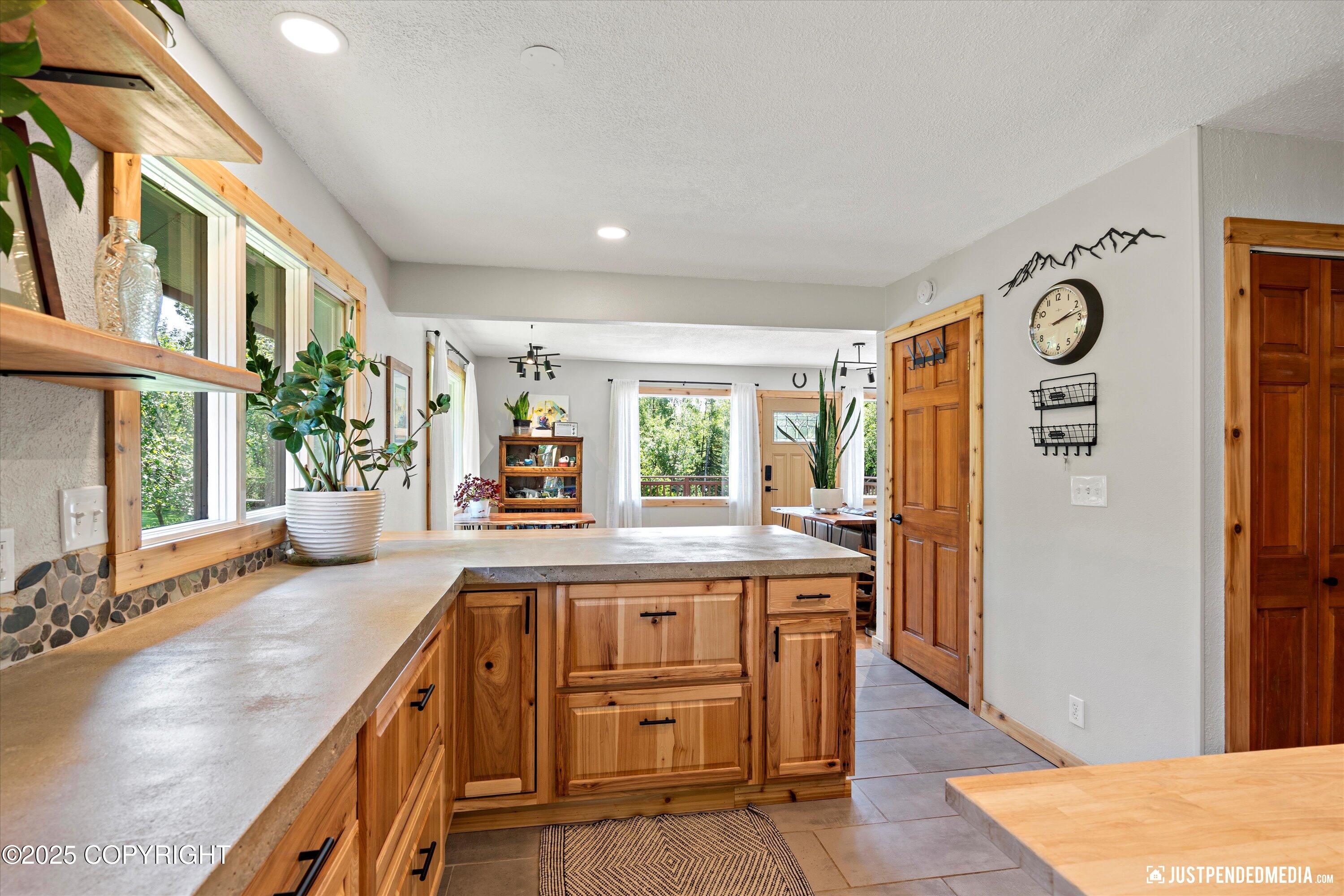 7801 Cox Drive