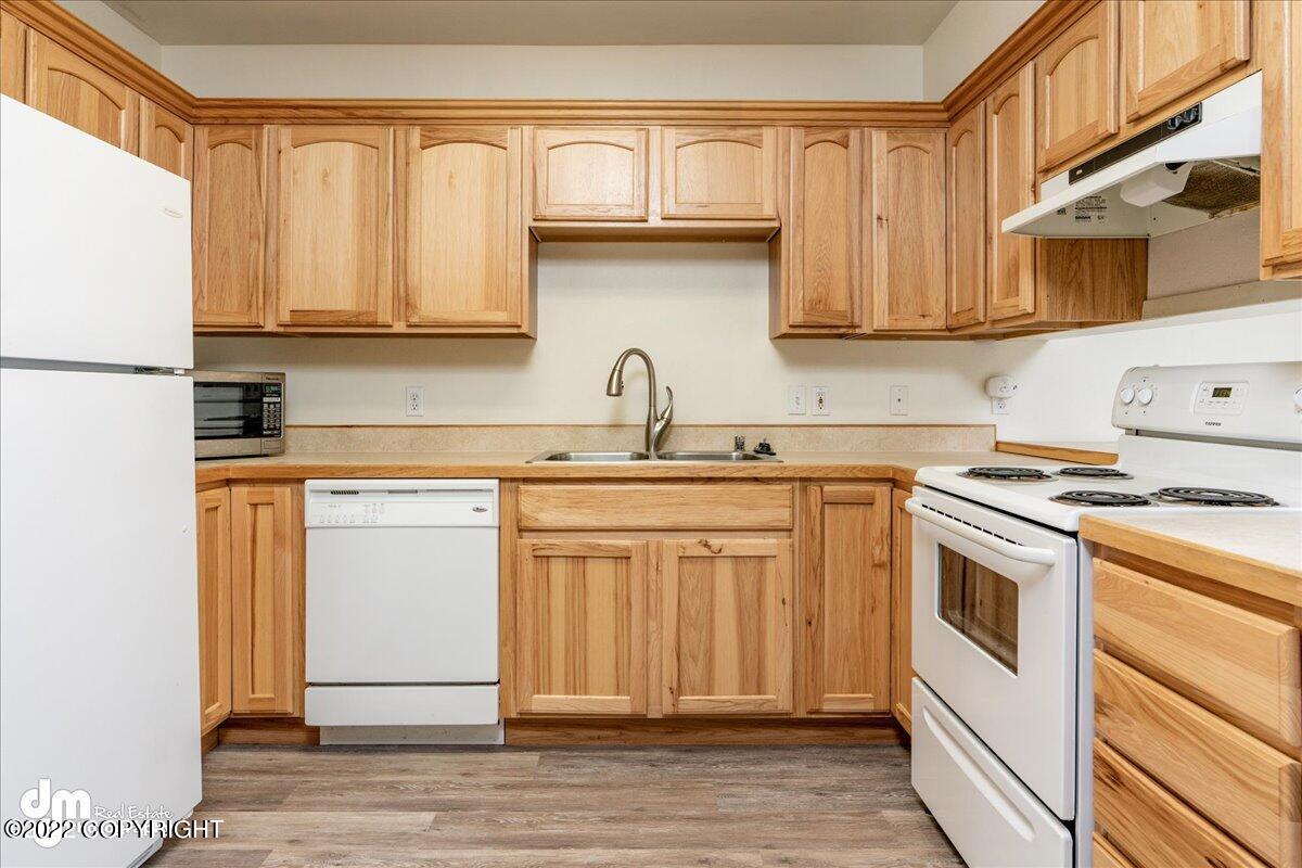 634 E 73rd Avenue # D Unit: #D