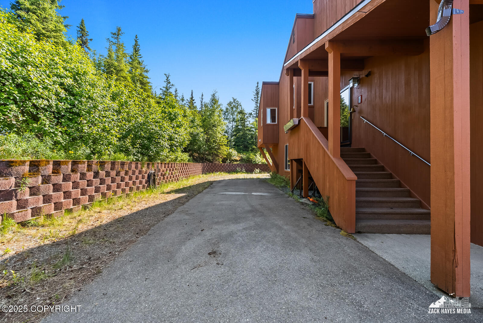 11411 Snowline Drive