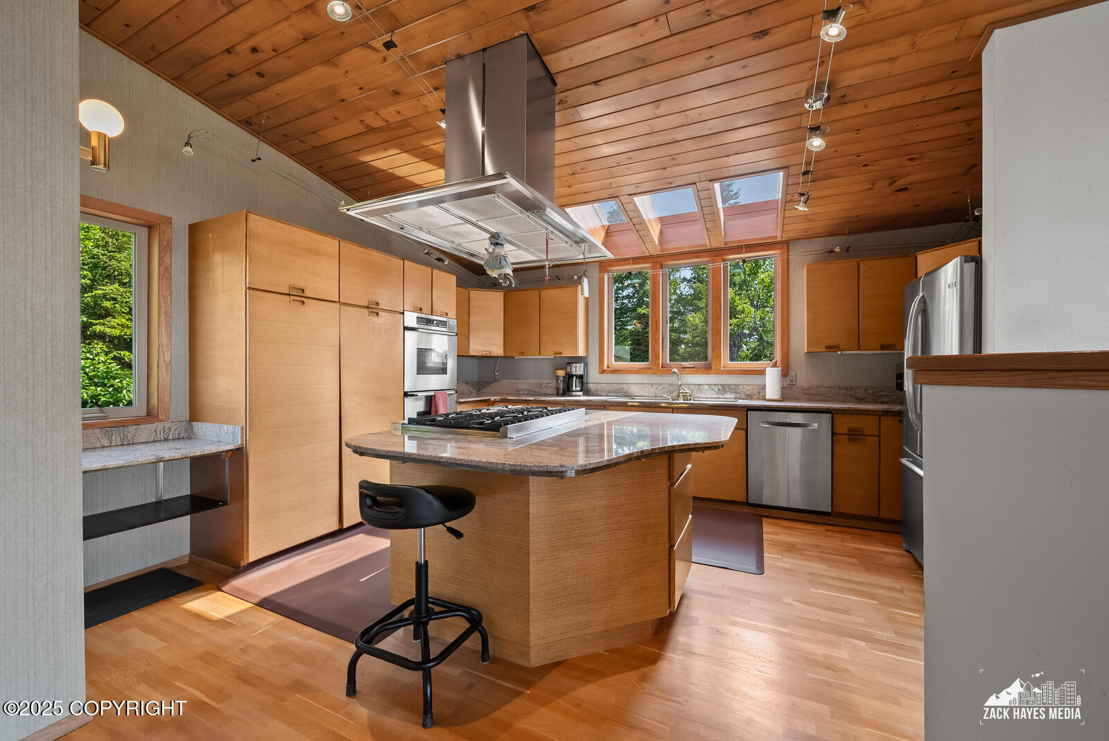 11411 Snowline Drive