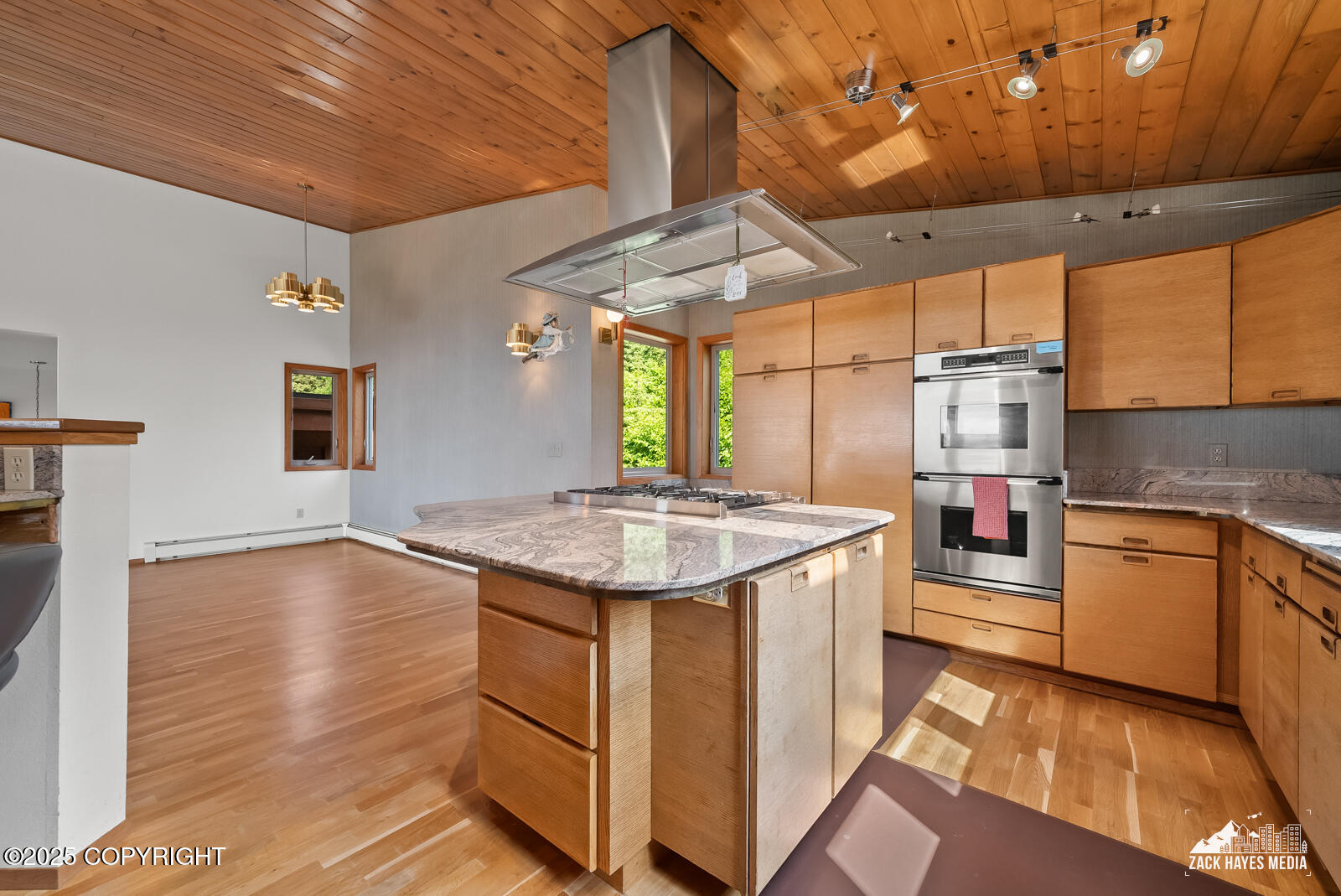 11411 Snowline Drive