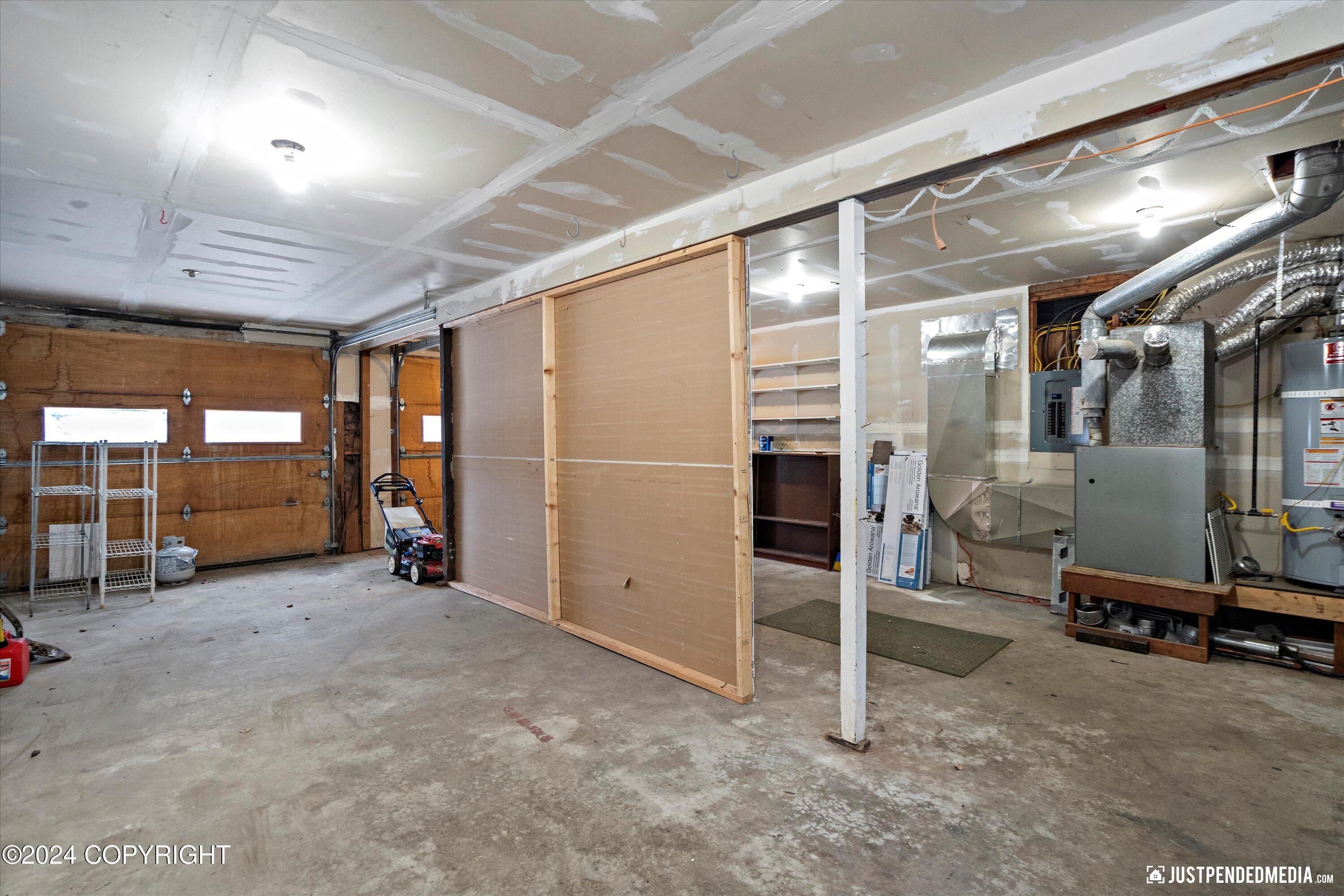 19237 Beverly Avenue