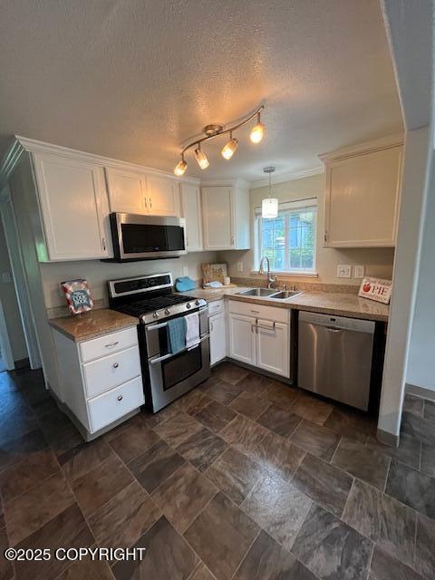 19237 Beverly Avenue