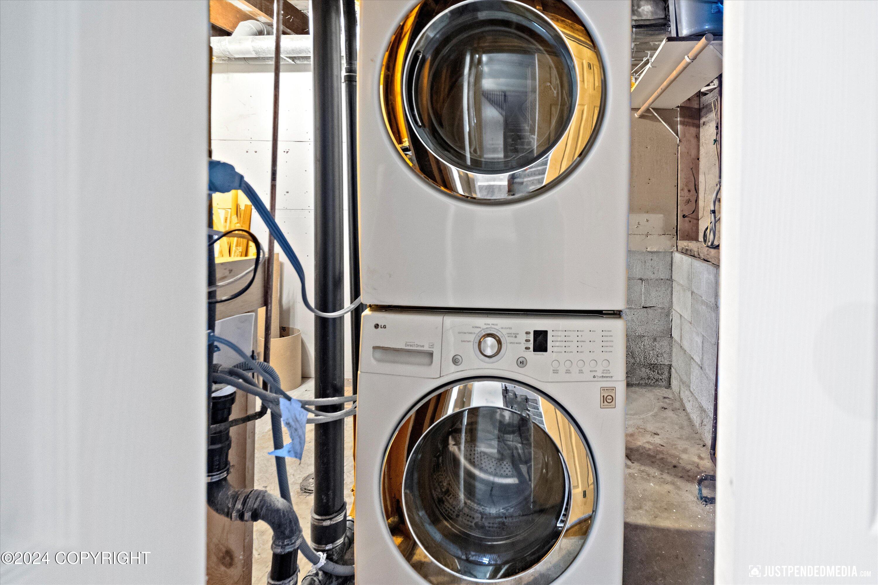 19237 Beverly Avenue