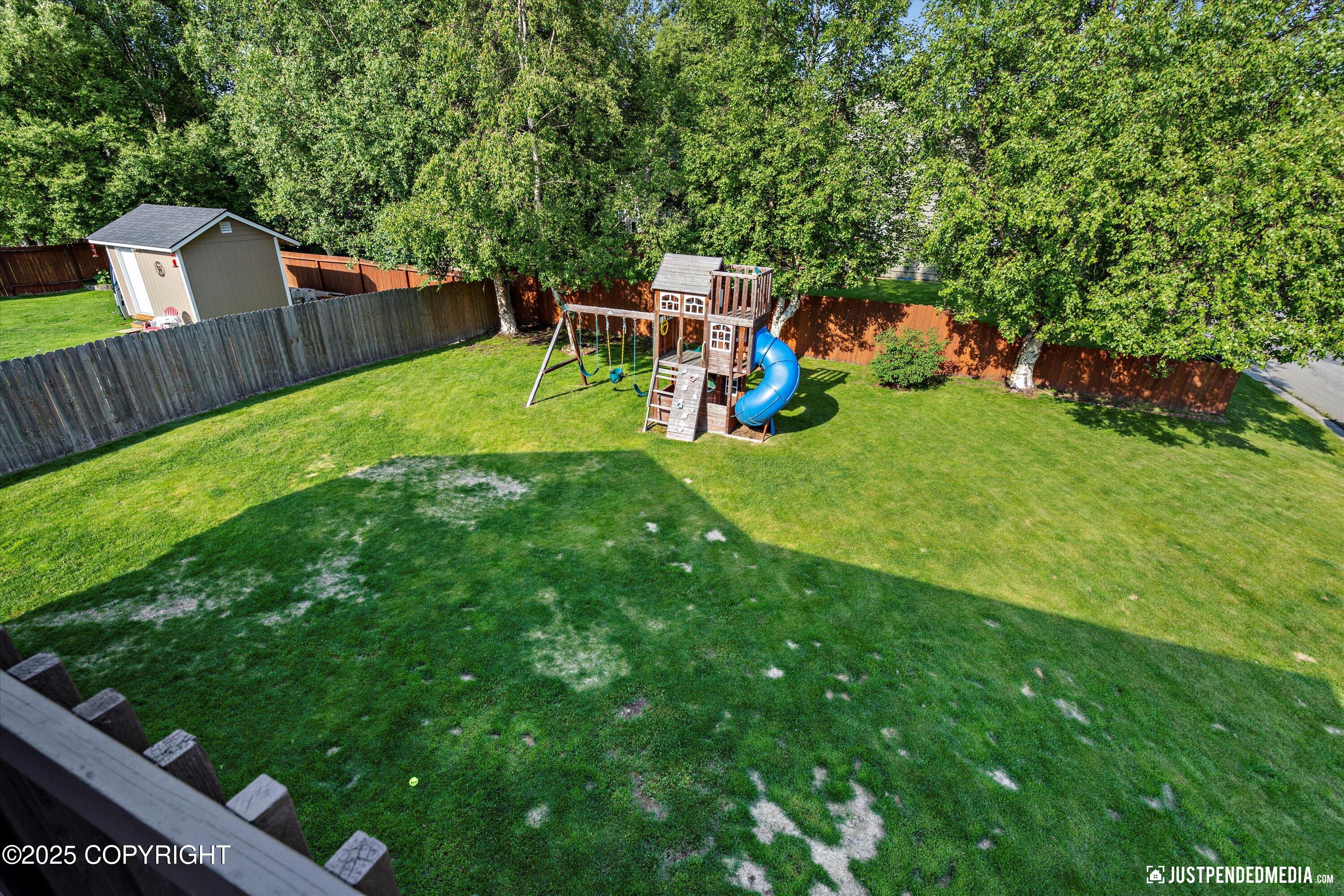 7821 Charlotte Circle