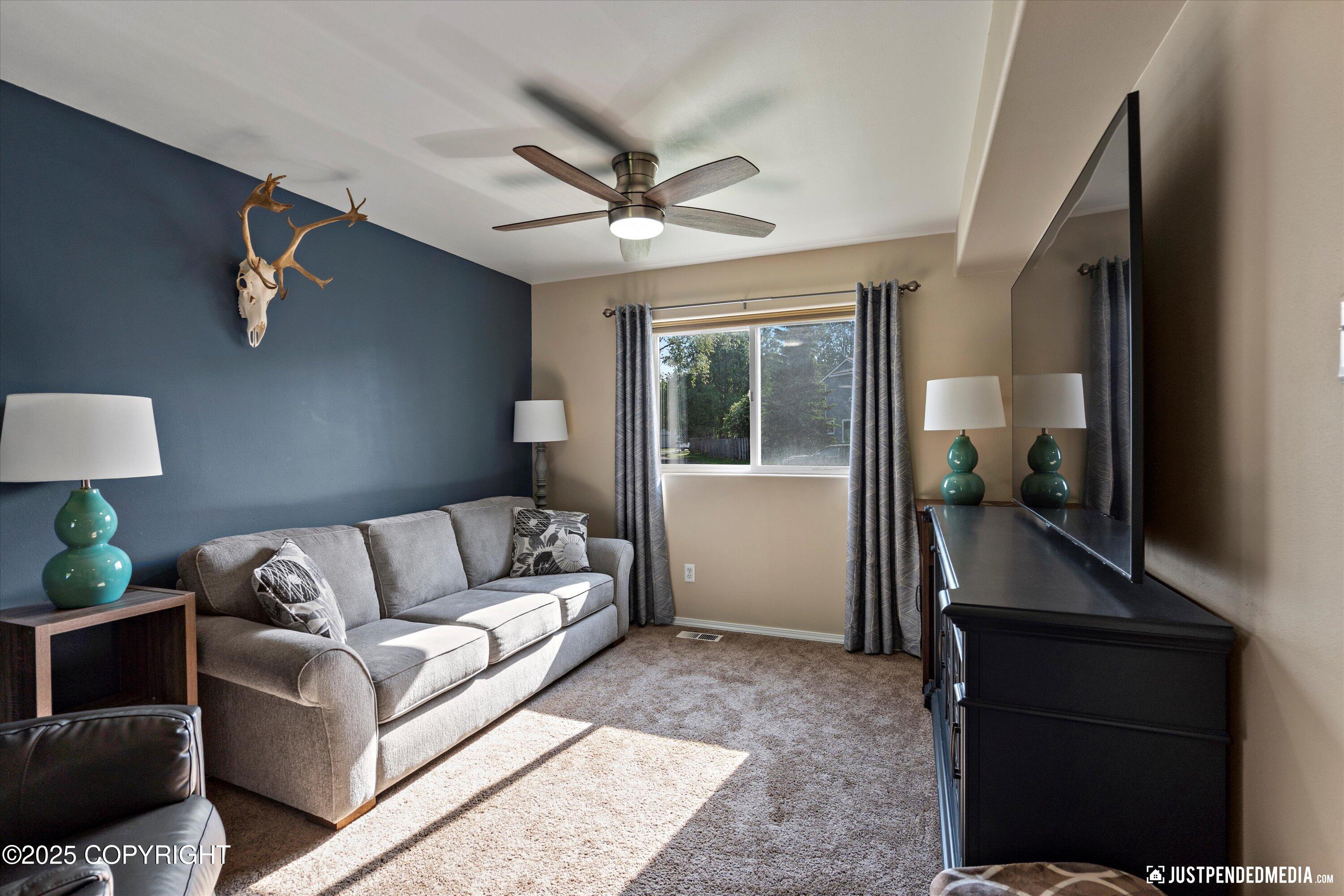 7821 Charlotte Circle