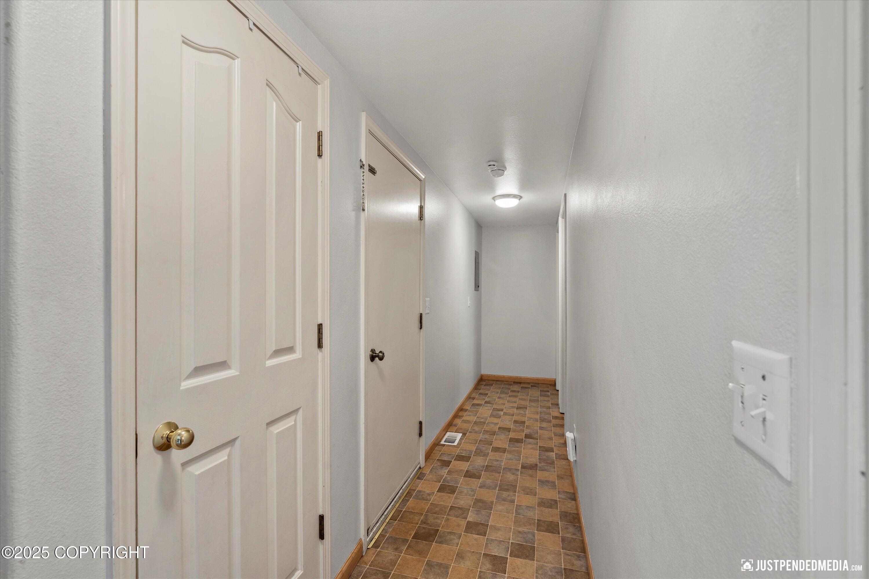 7821 Charlotte Circle