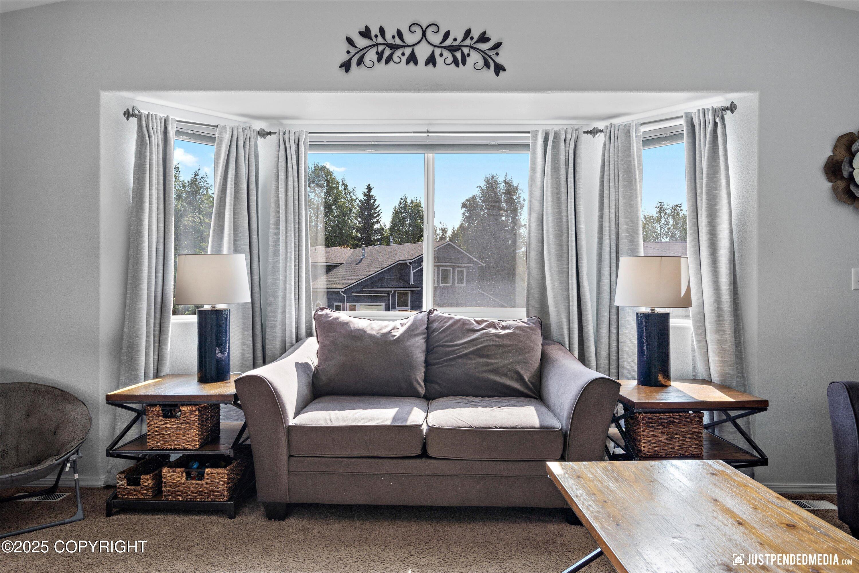 7821 Charlotte Circle