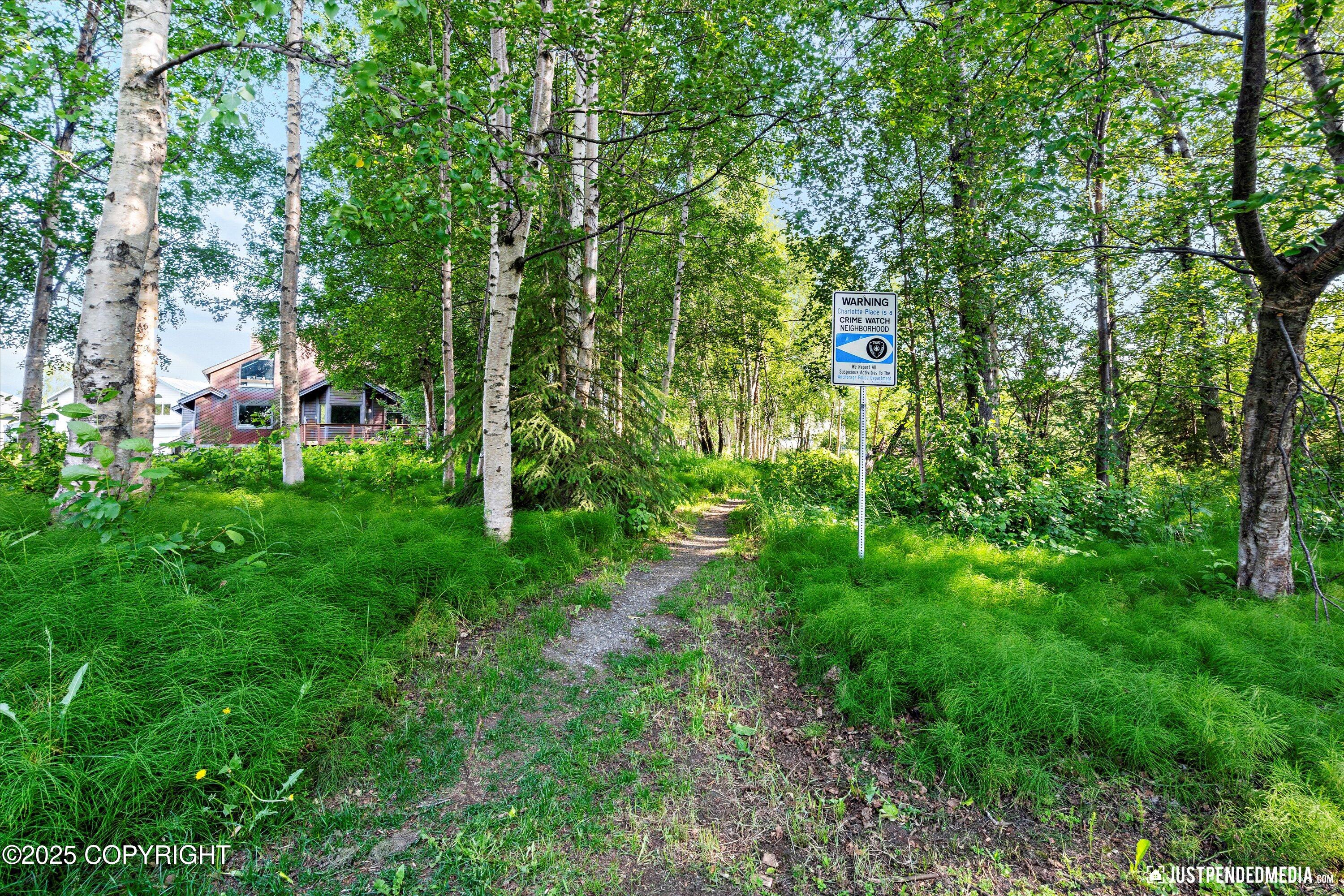 7821 Charlotte Circle