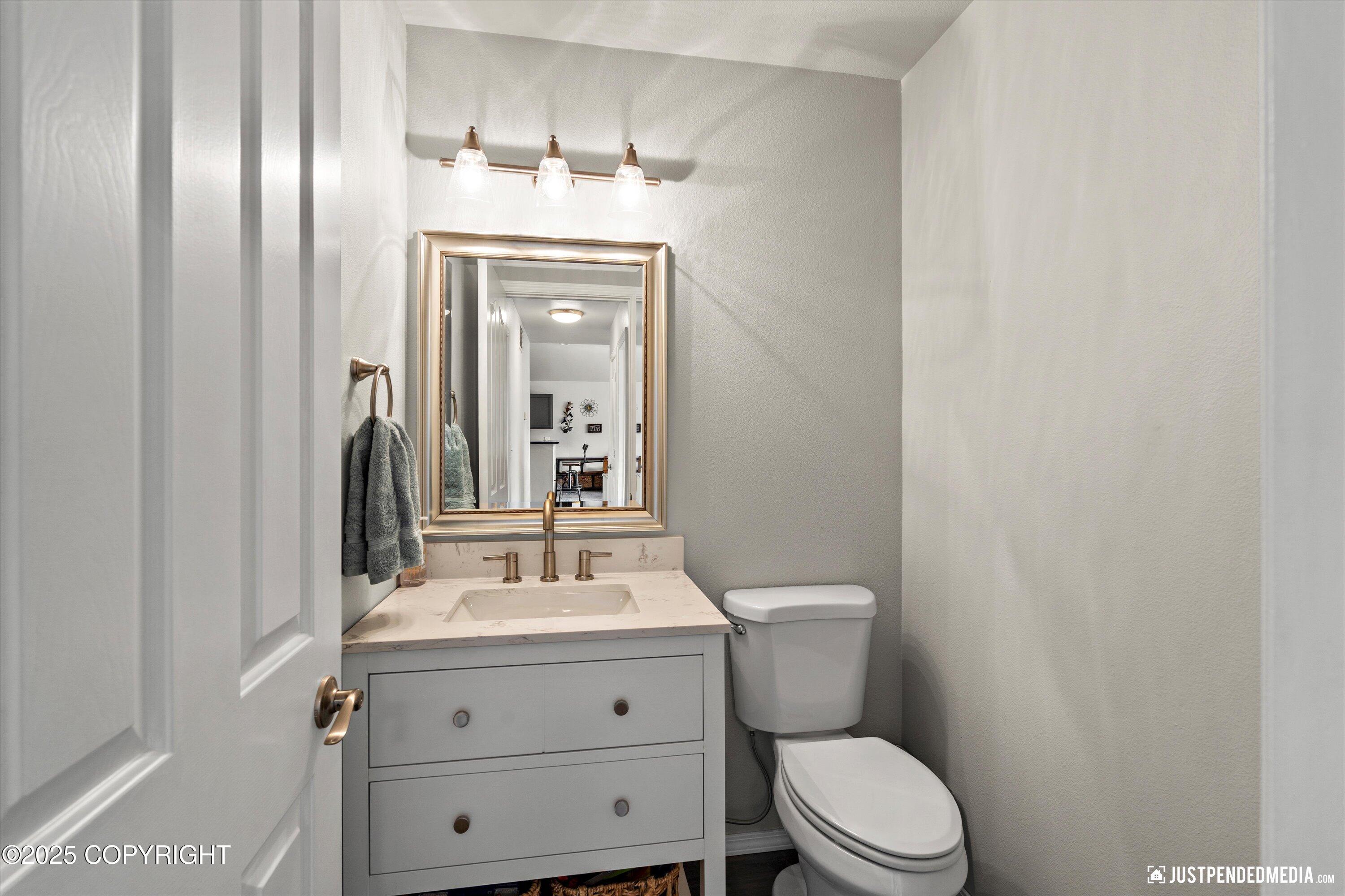 7821 Charlotte Circle