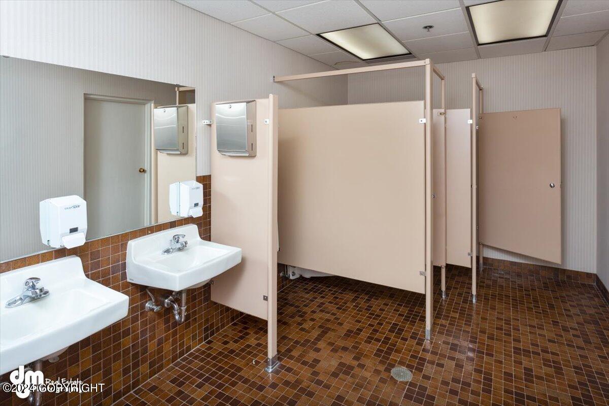 3812 Spenard Road # 201 Unit: #201