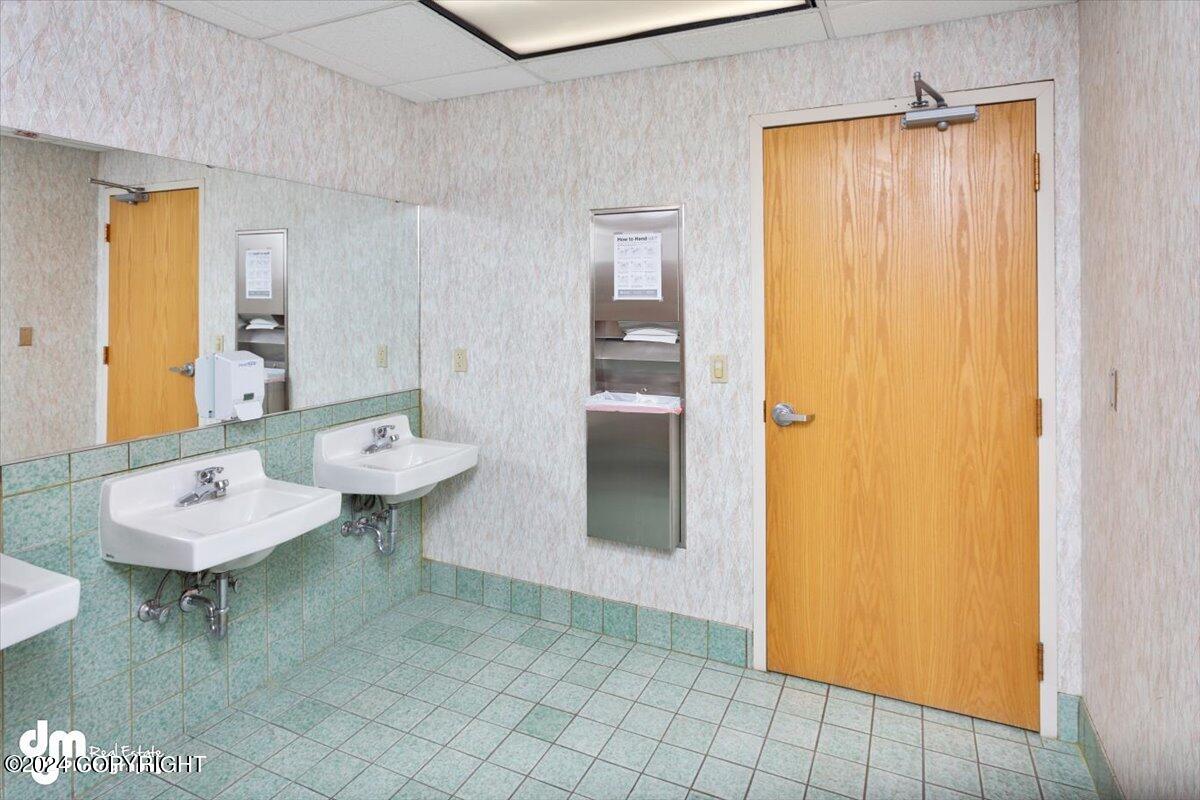 3812 Spenard Road # 201 Unit: #201