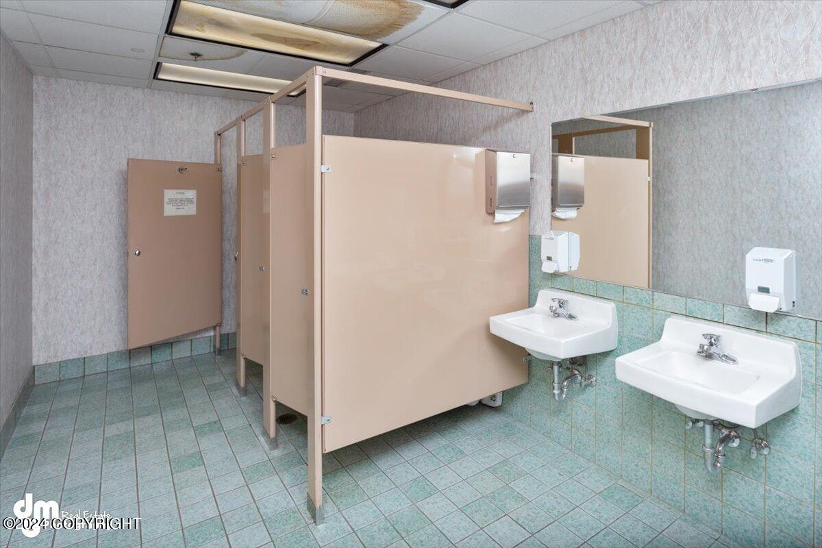 3812 Spenard Road # 201 Unit: #201