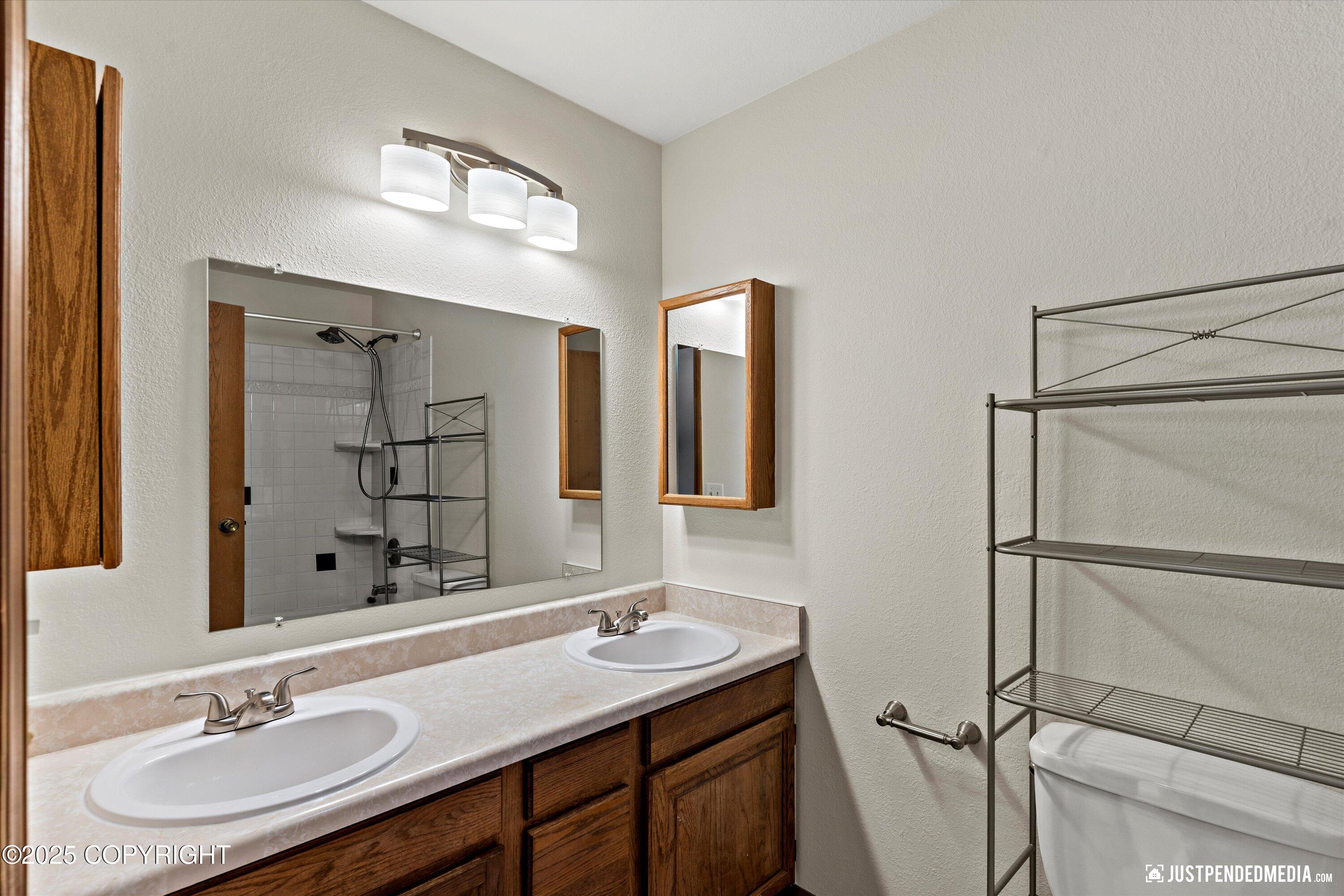 3625 Carleton Avenue # B Unit: #B