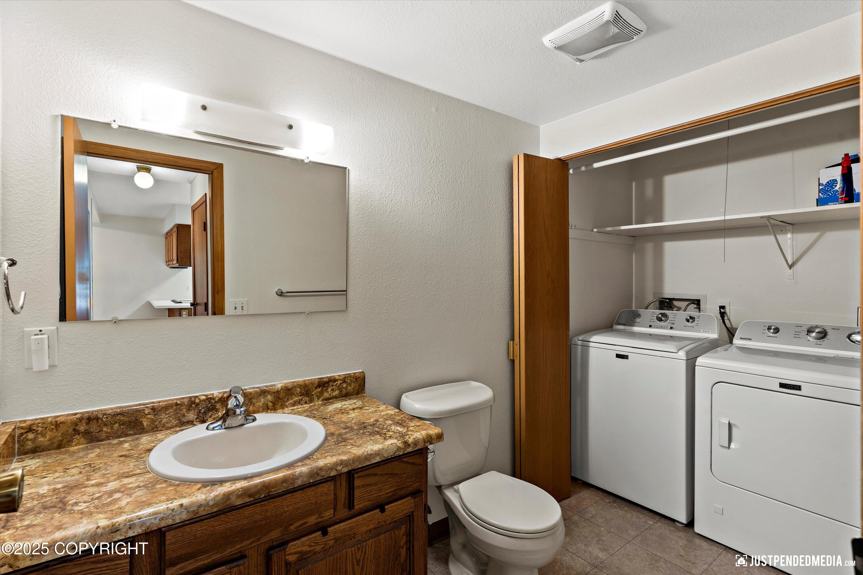 3625 Carleton Avenue # B Unit: #B