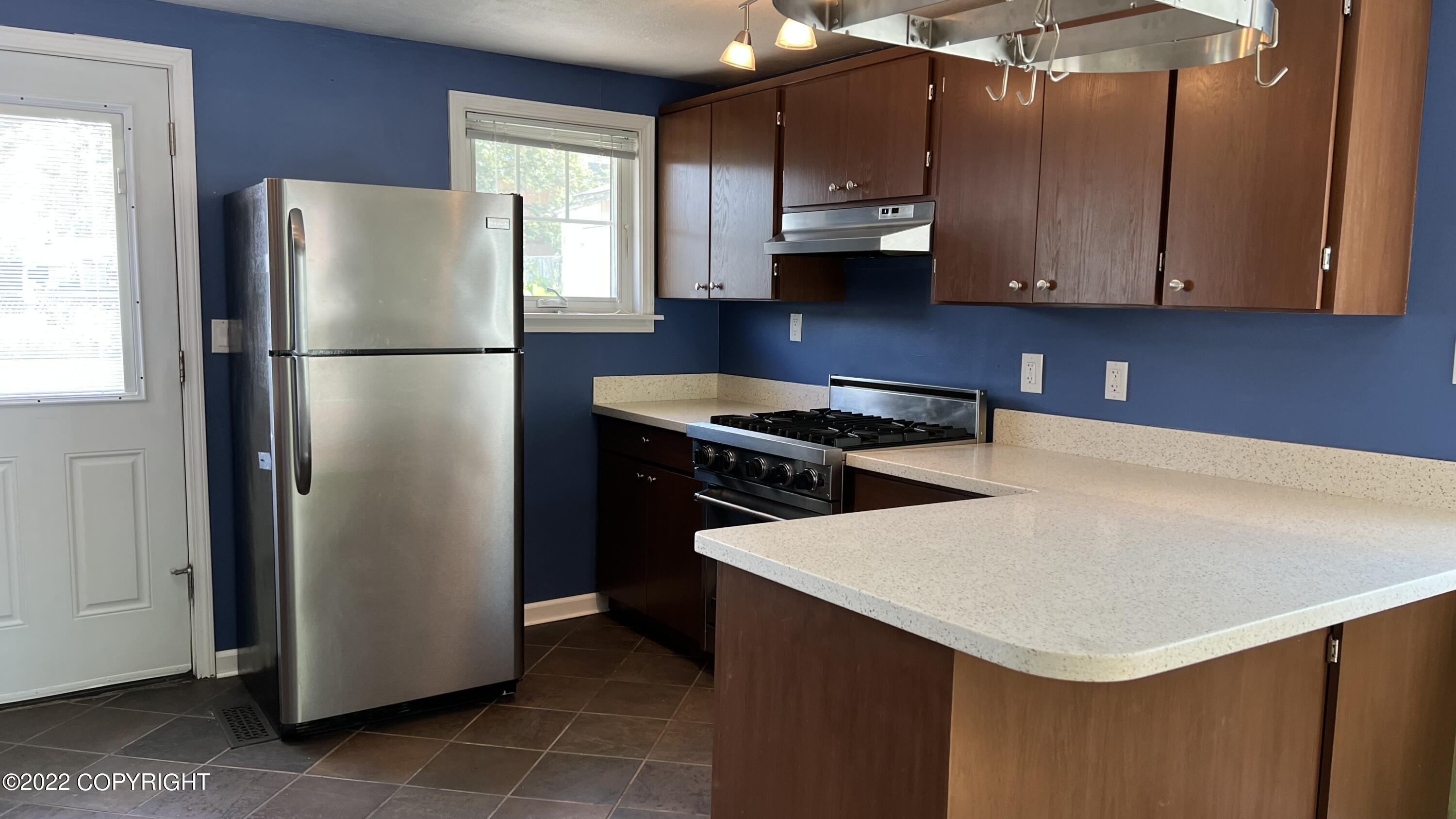 1801 Richardson Drive