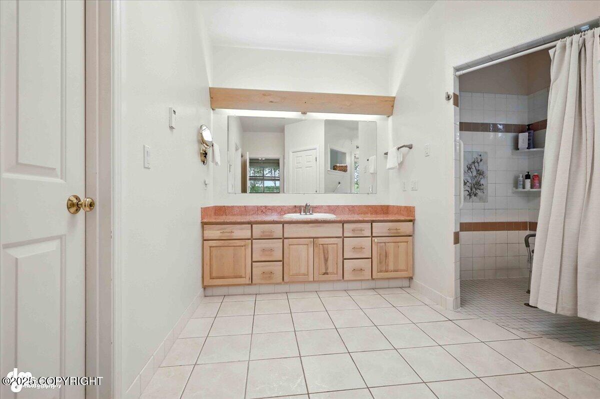 9803 W King Arthur Drive