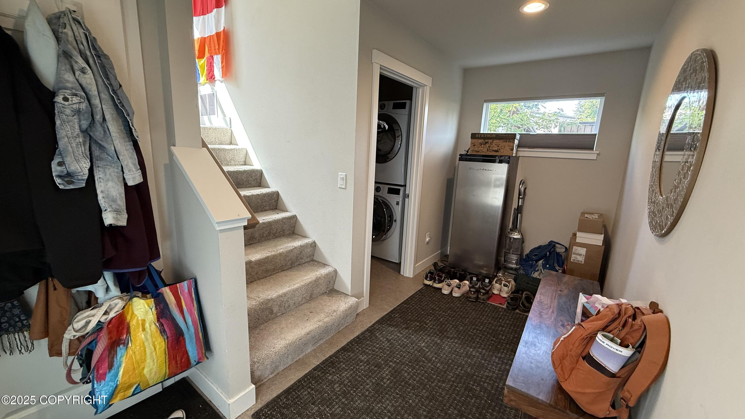 953 W 12th Avenue