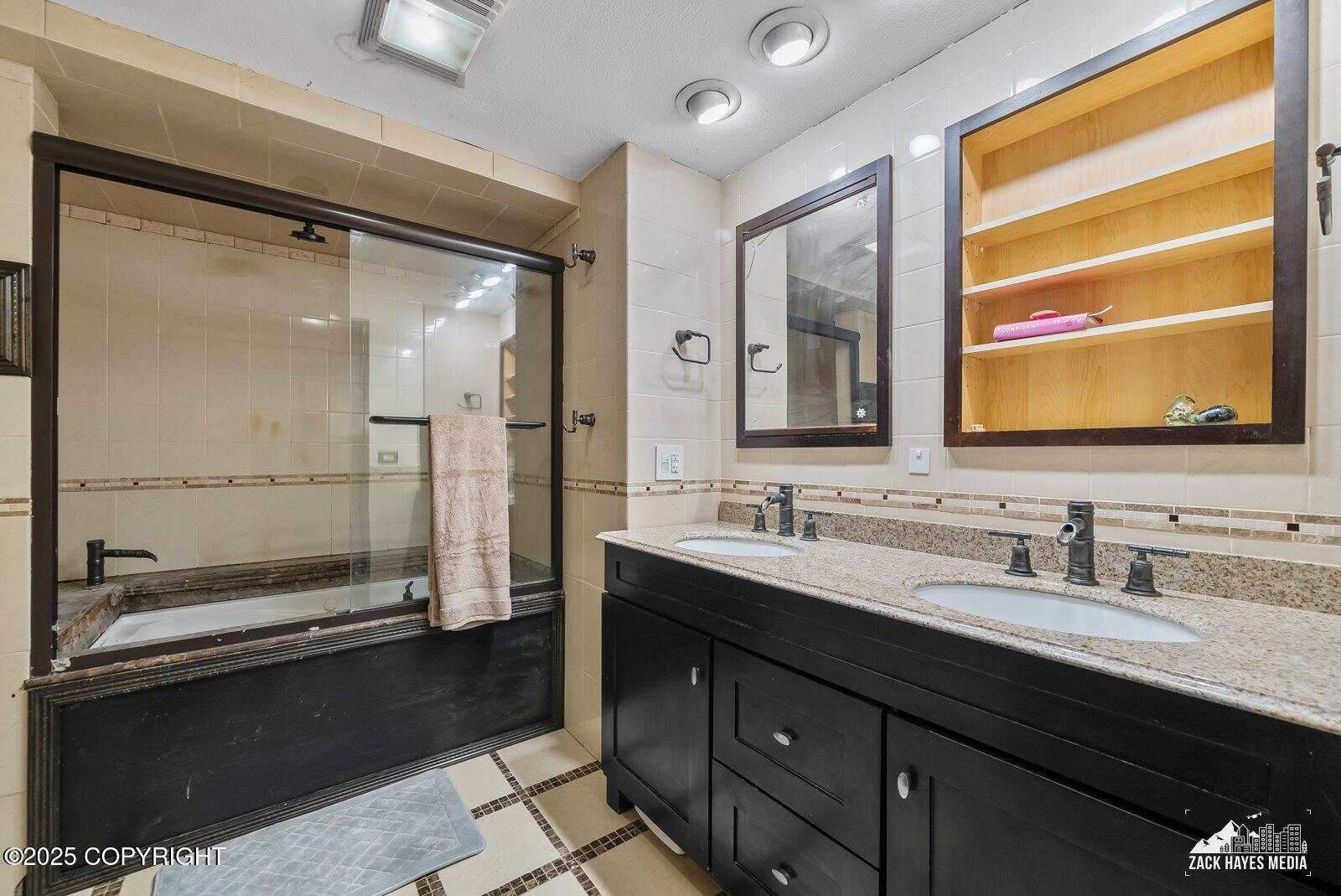 7051 E Lower Mesa Drive