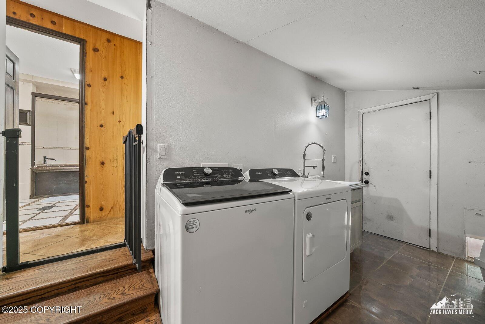 7051 E Lower Mesa Drive