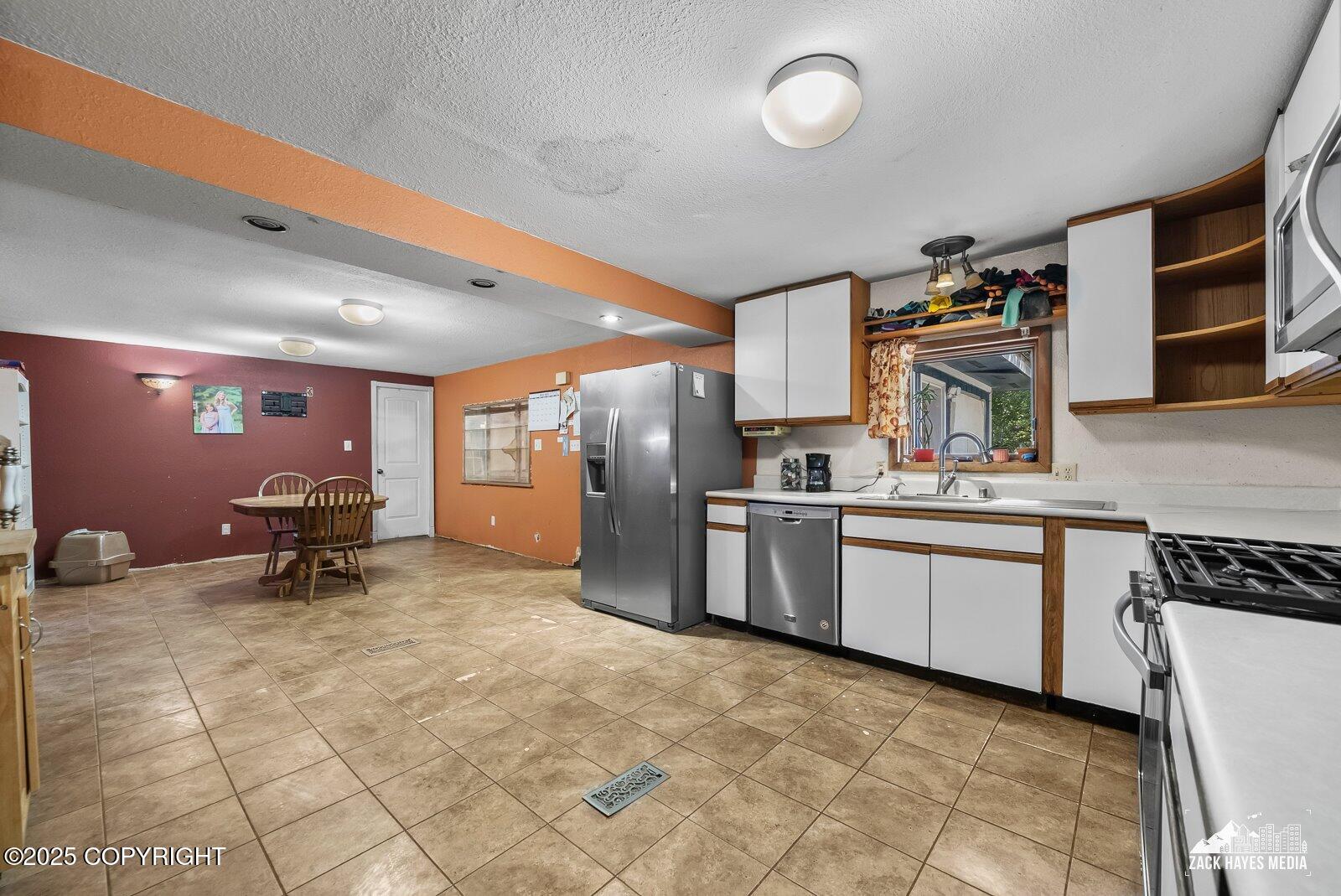 7051 E Lower Mesa Drive