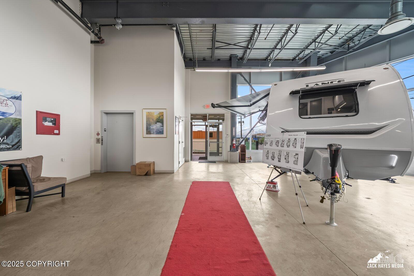 8103- 8133 OLD SEWARD HIGHWAY