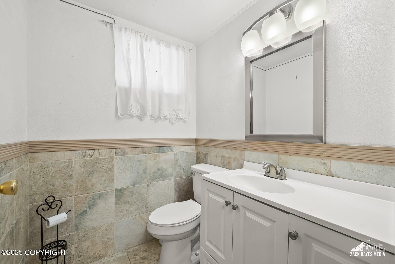 8103- 8133 OLD SEWARD HIGHWAY