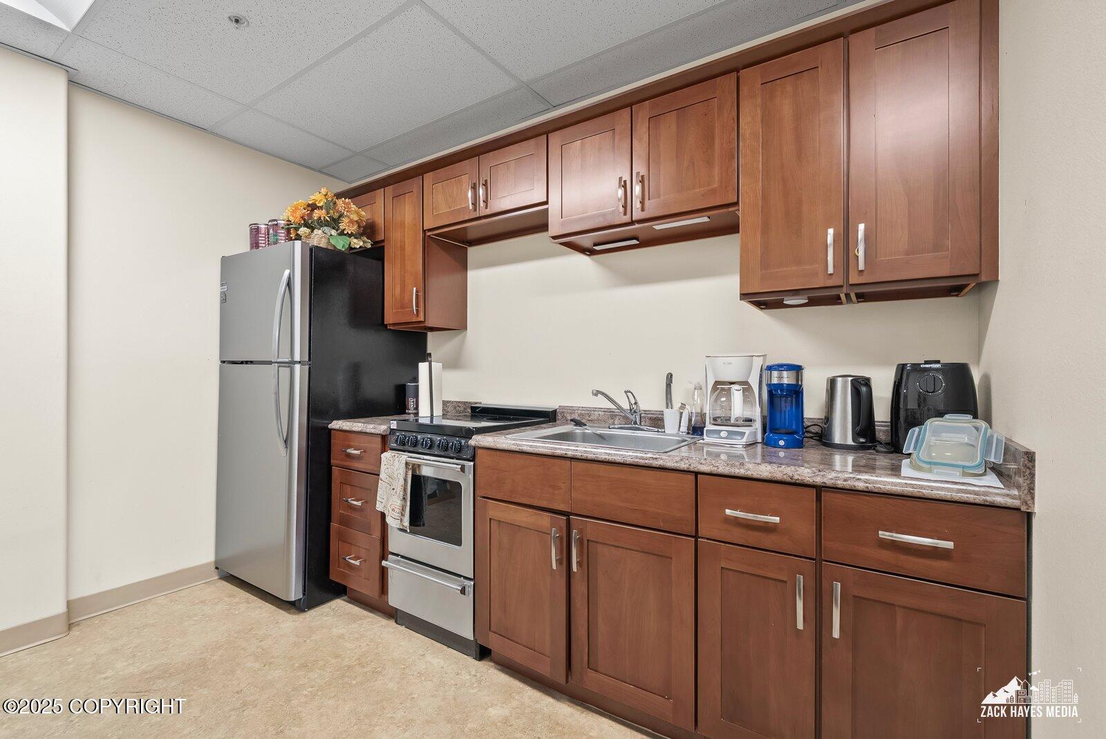 8103- 8133 OLD SEWARD HIGHWAY