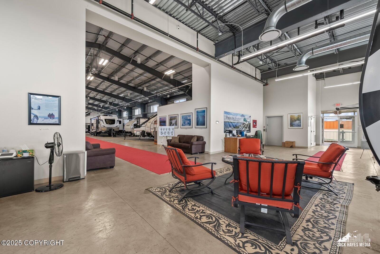 8103- 8133 OLD SEWARD HIGHWAY