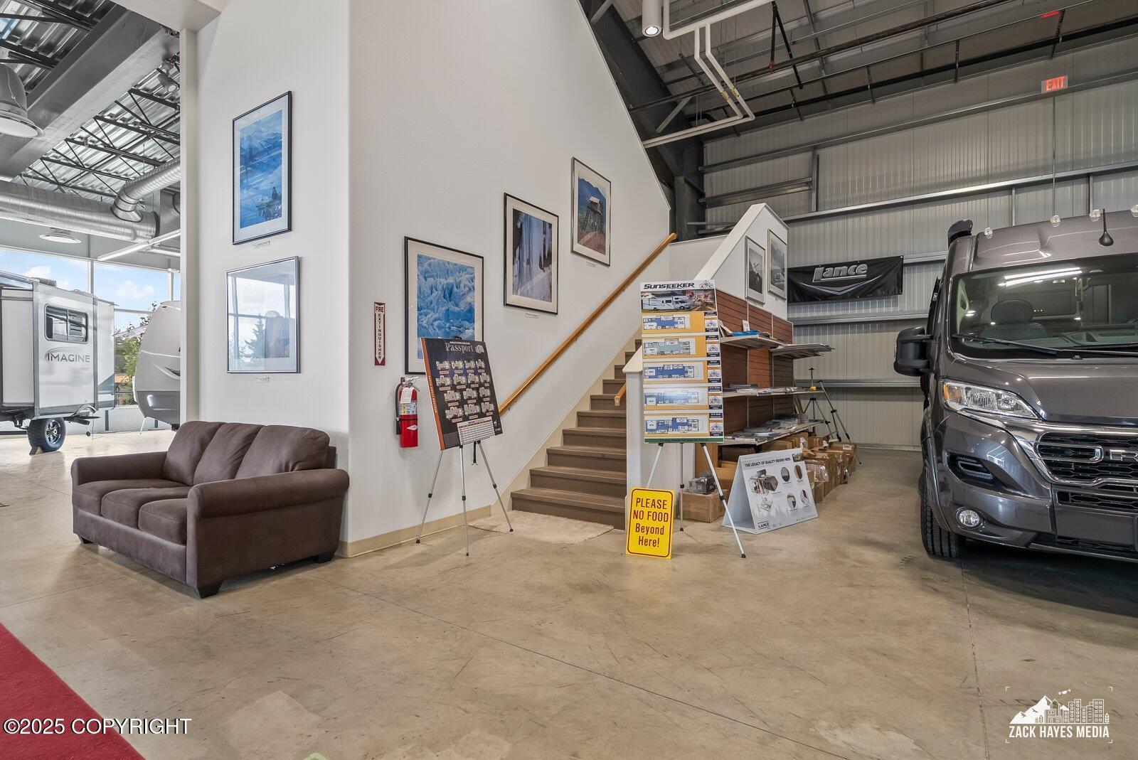 8103- 8133 OLD SEWARD HIGHWAY