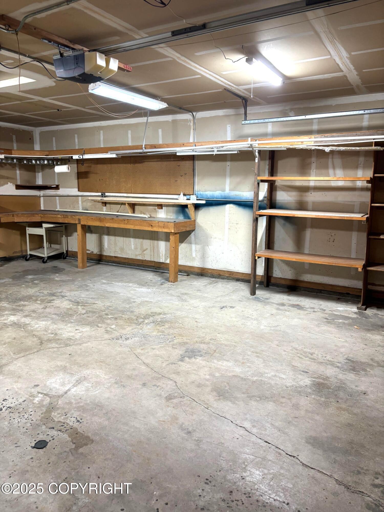 7025 S Gilleys Circle