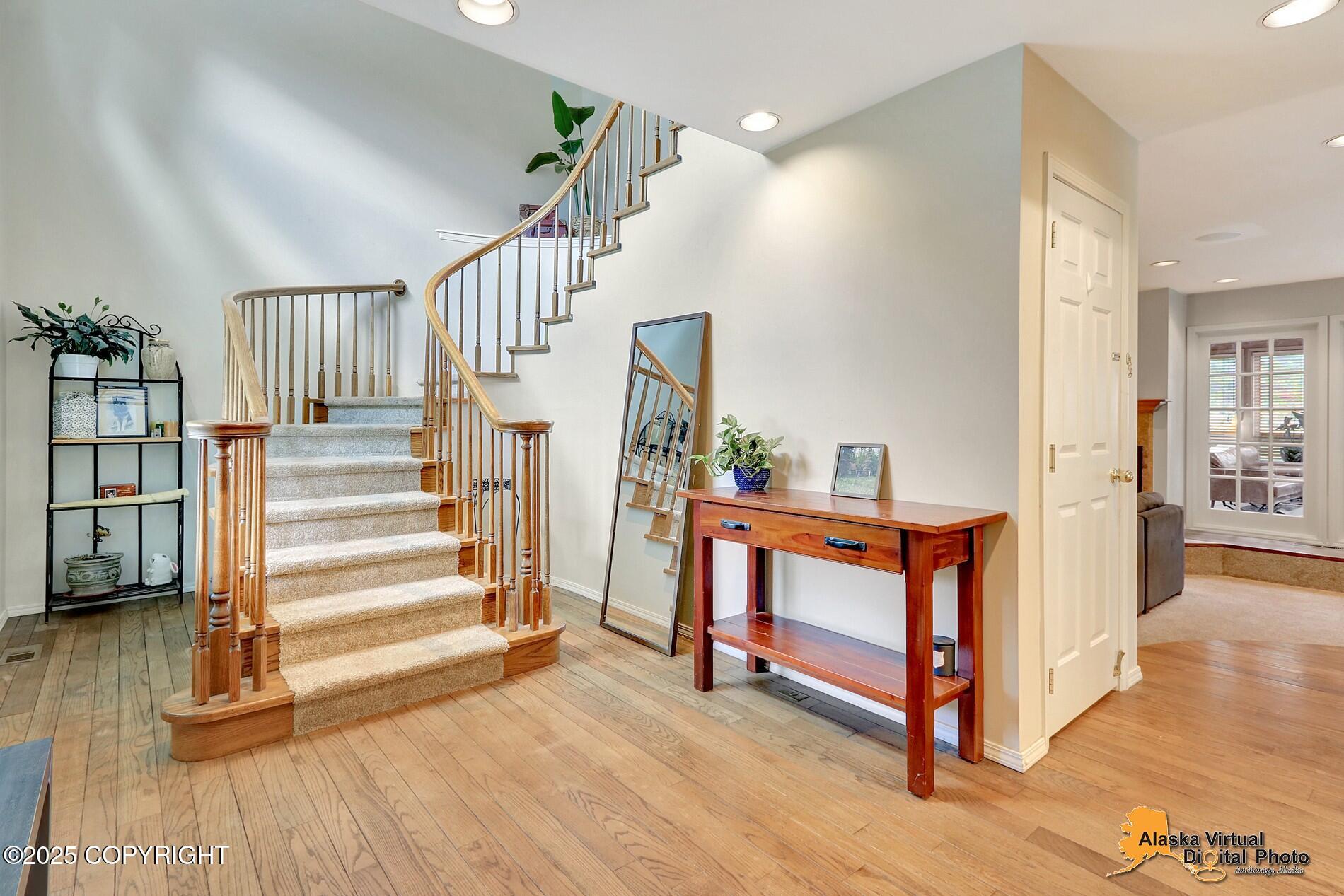 7521 Labrador Circle