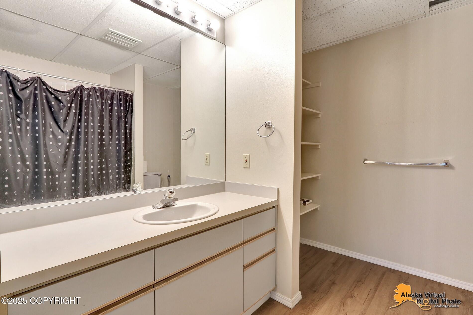 7521 Labrador Circle