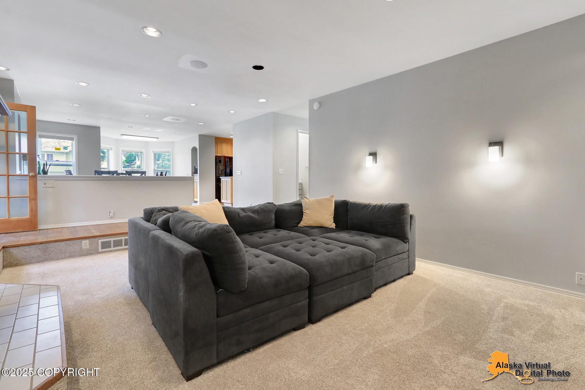 7521 Labrador Circle