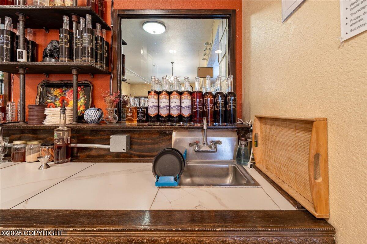 3501 Lathrop Street Unit H