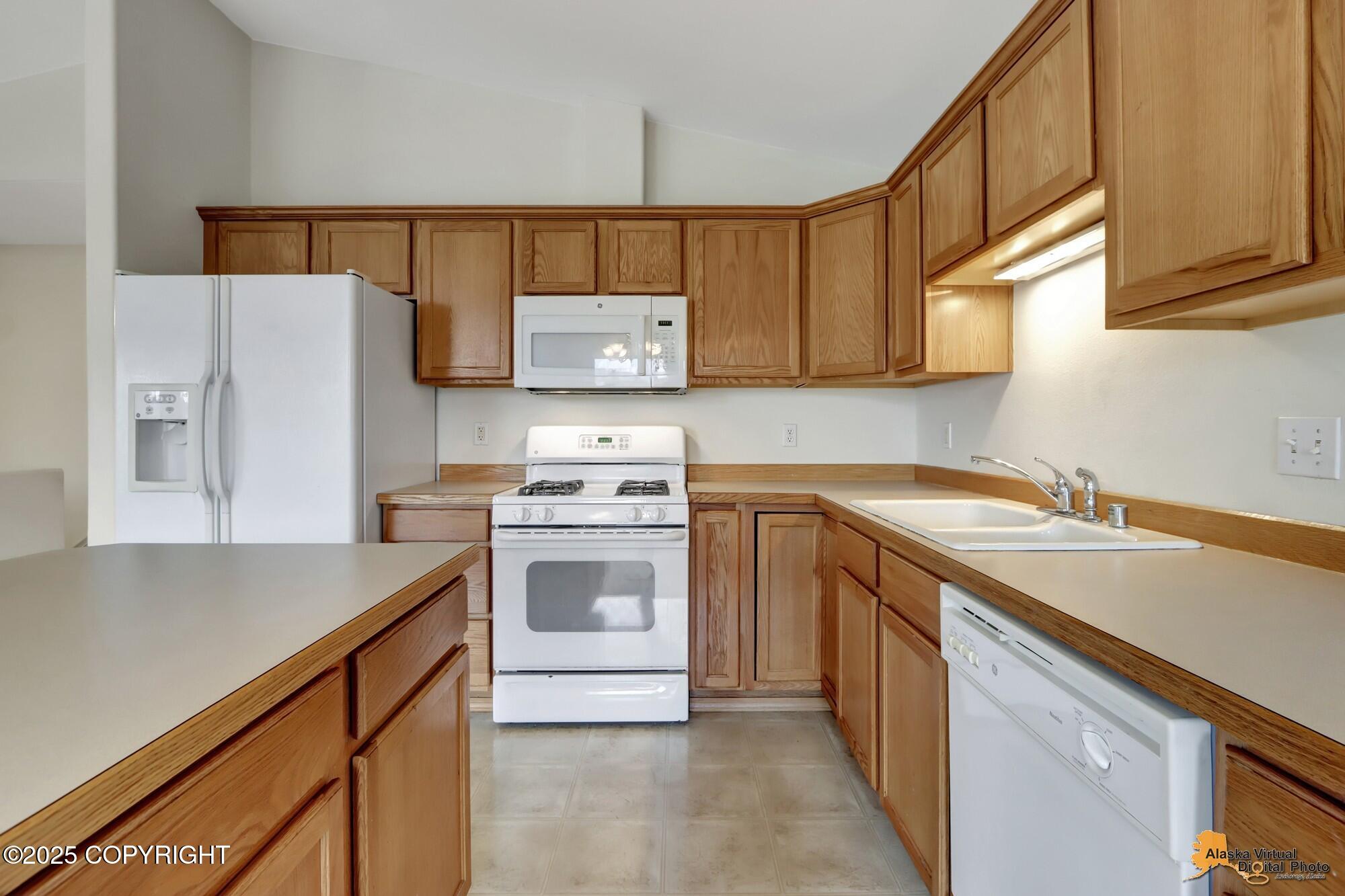 6594 Whispering Loop # A Unit: #A