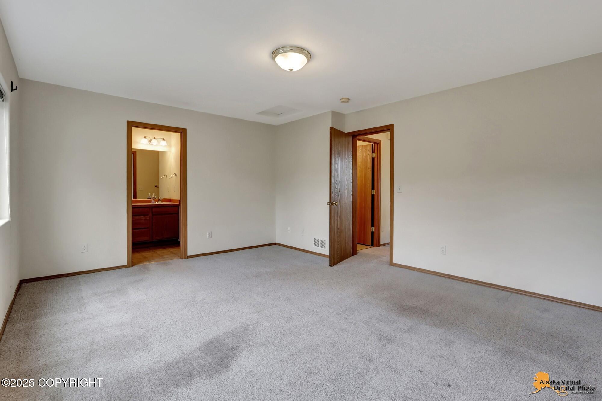 6594 Whispering Loop # A Unit: #A