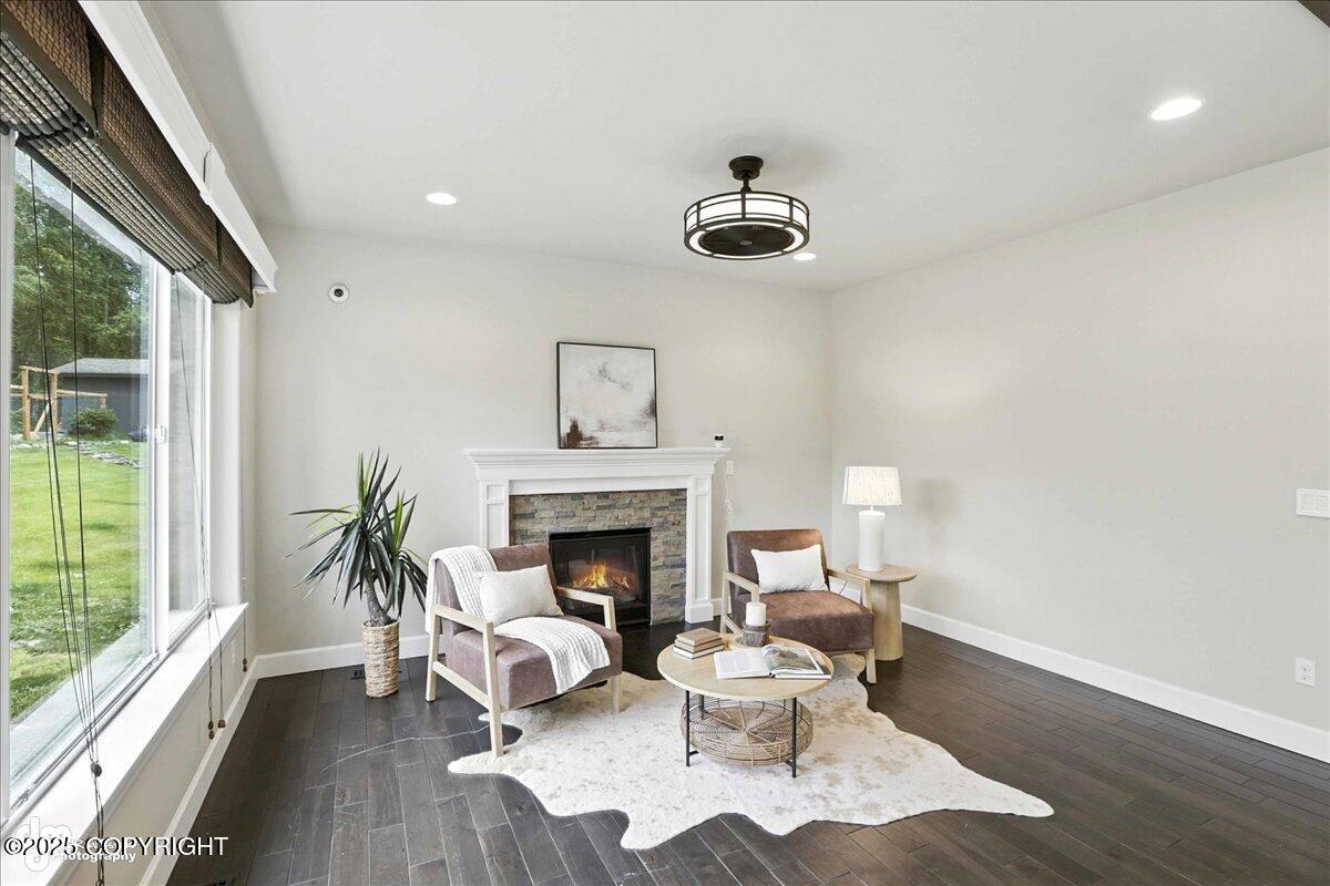 8683 Estates Circle