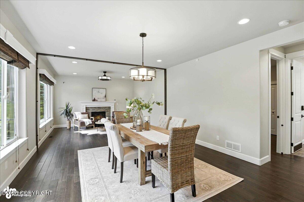 8683 Estates Circle