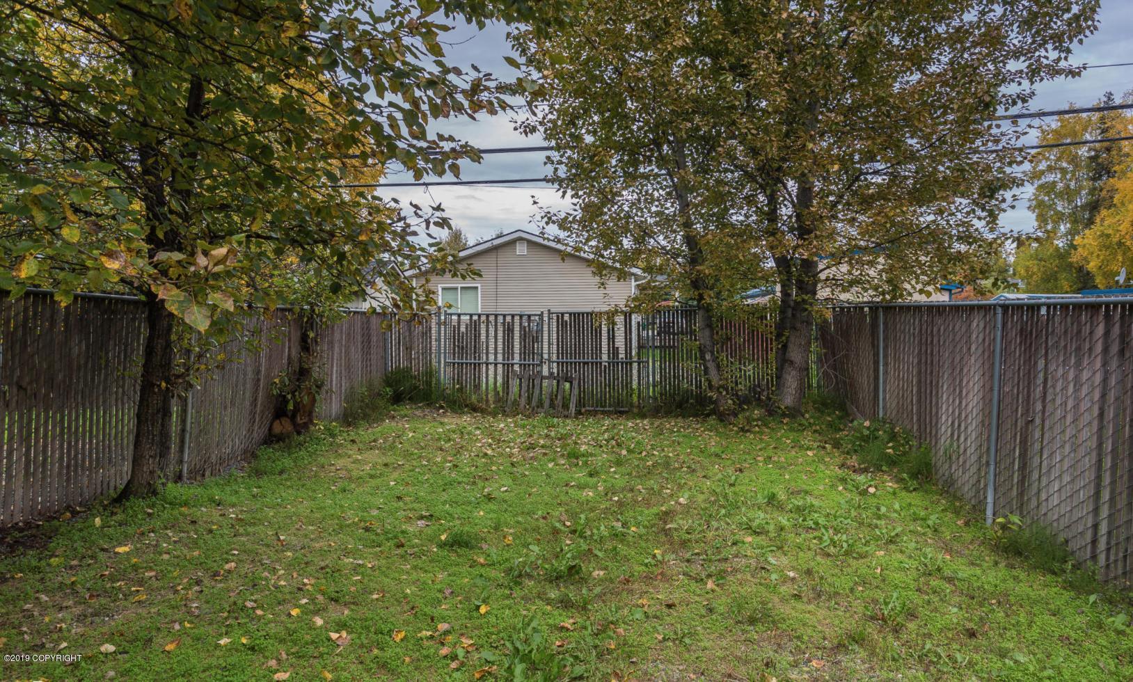 2731 W 69th Avenue