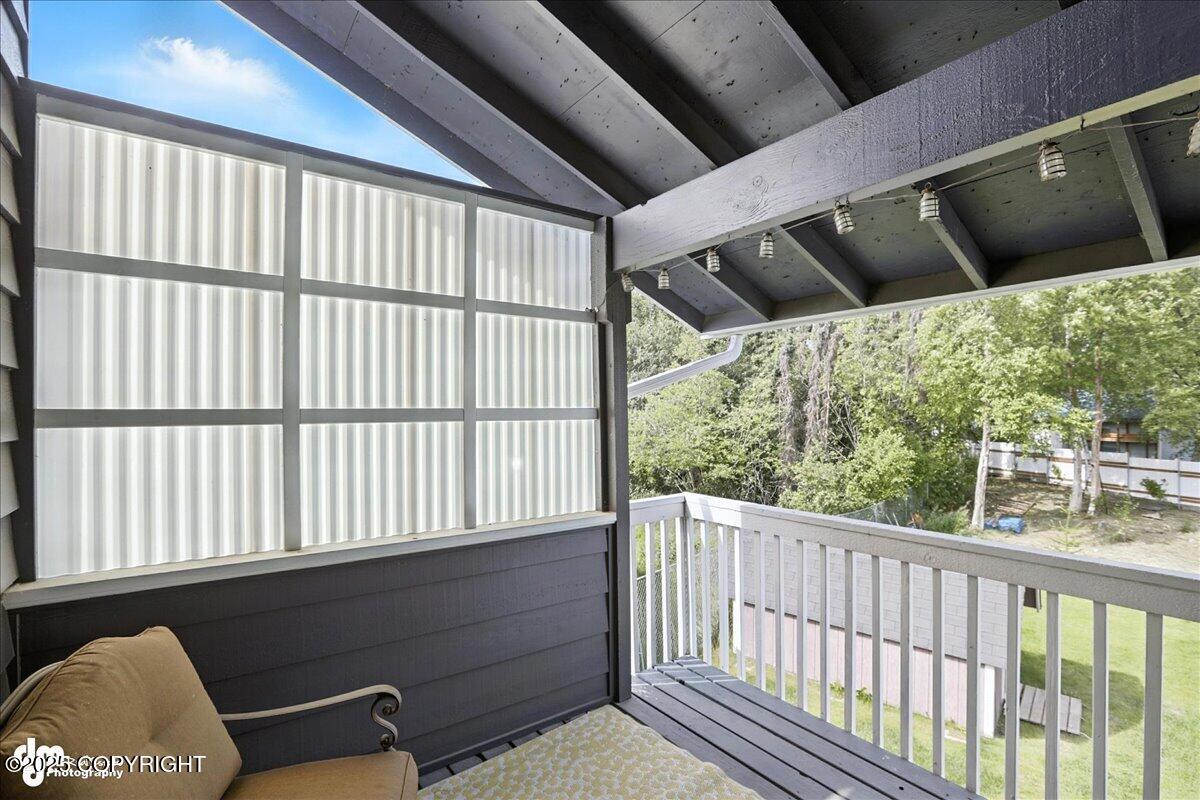 9112 Lakehurst Drive